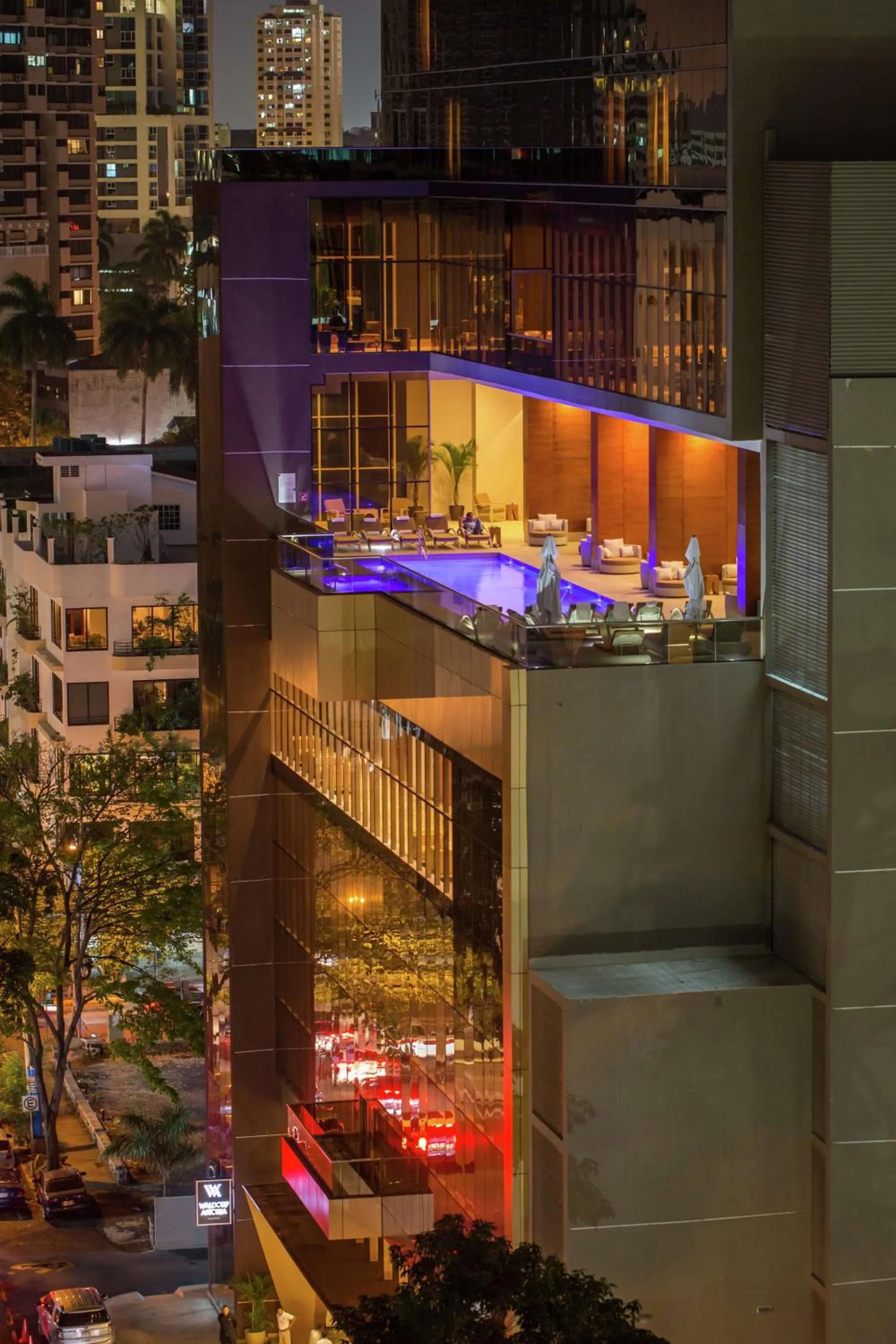 Pool view in Waldorf Astoria Panama