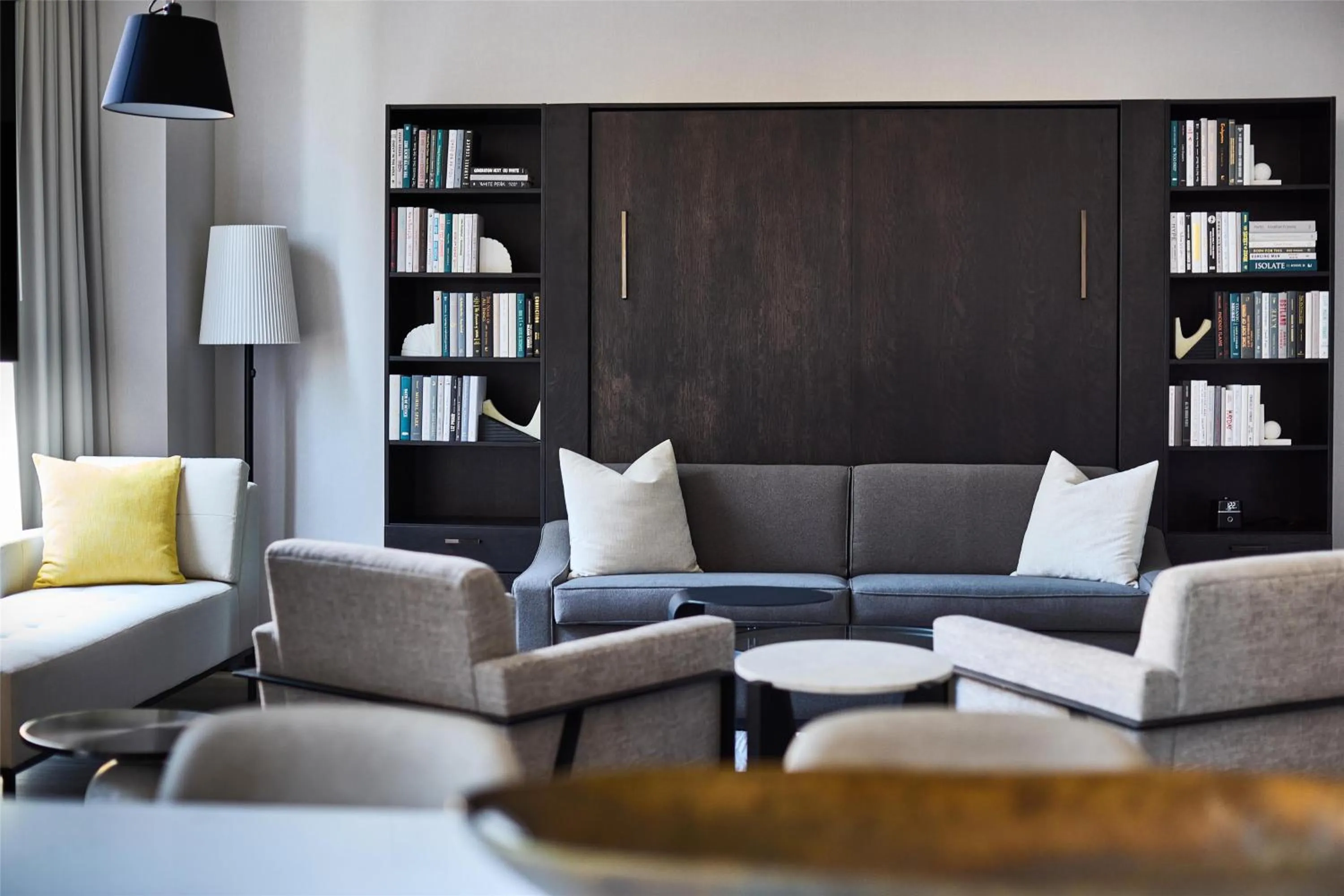 Photo of the whole room in Hyatt Regency Chicago