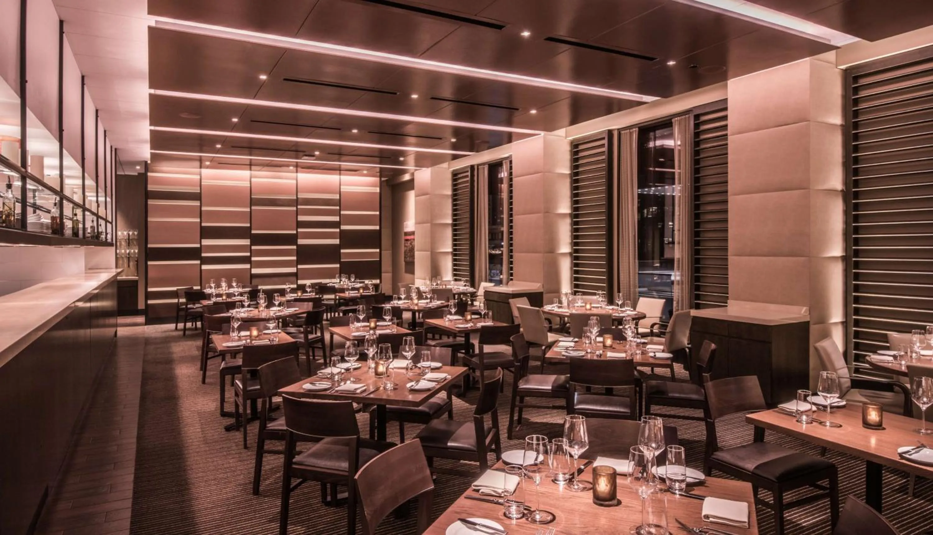 Restaurant/places to eat in Hyatt Regency Chicago