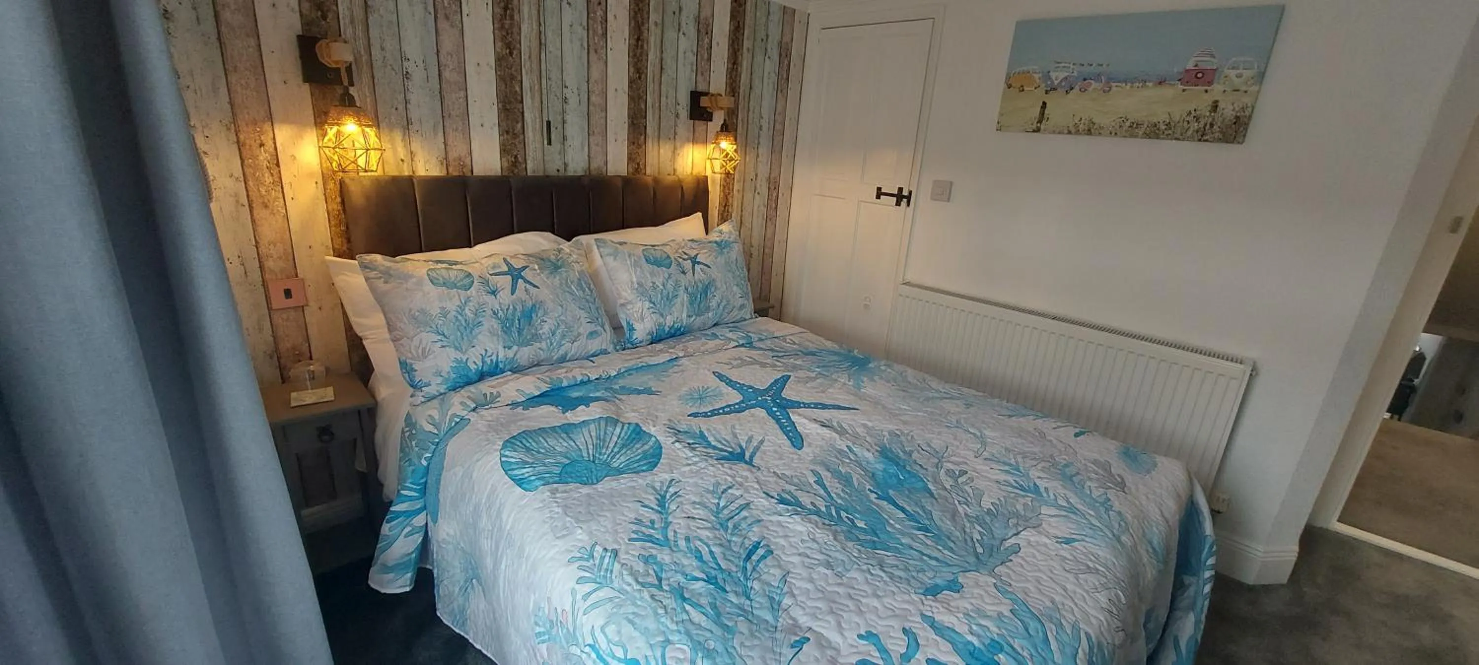 Bedroom, Bed in Trentham House