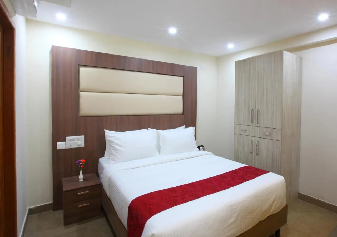 Bed in Laimar Suites