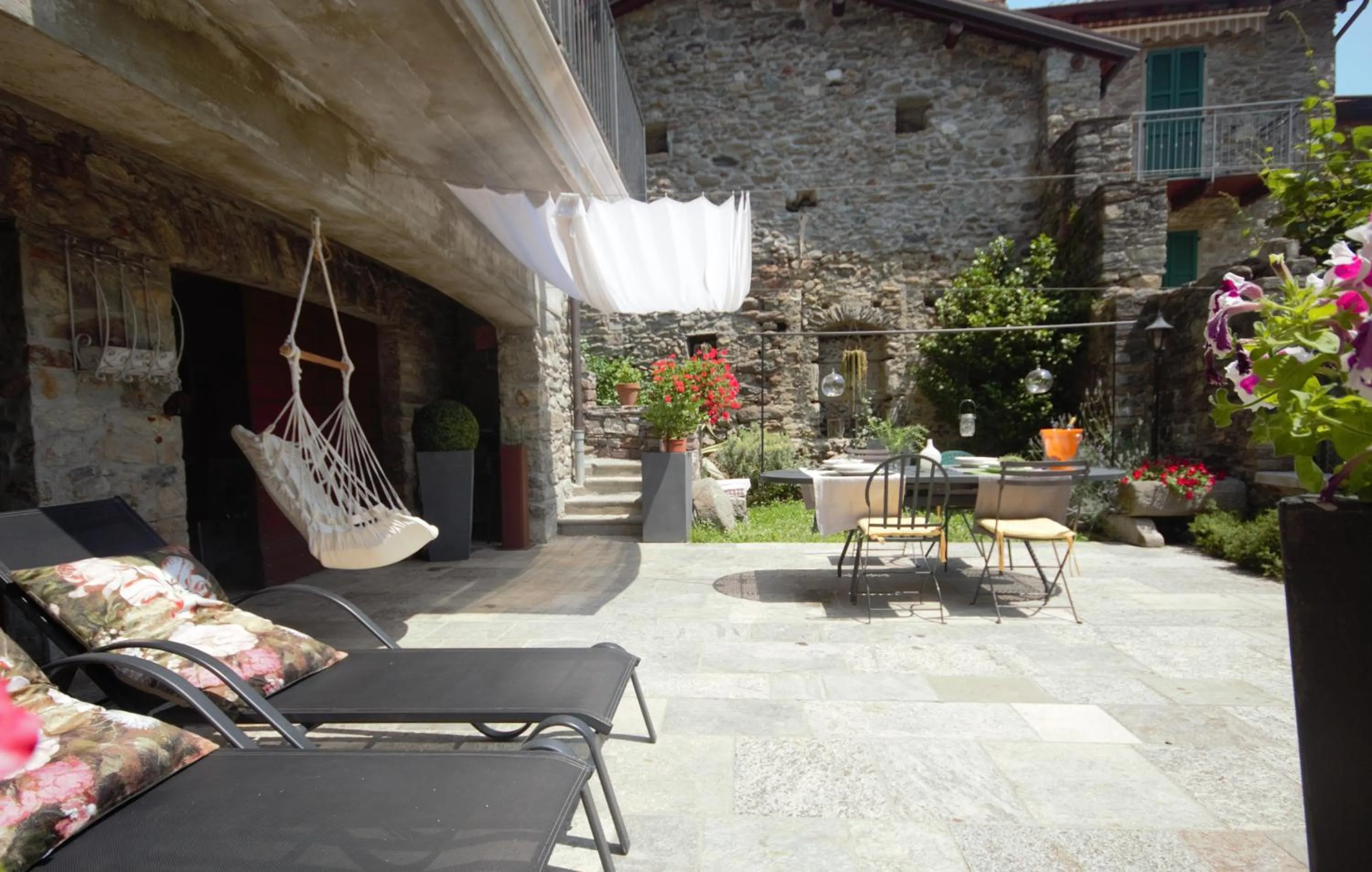 Garden in L'antico Borgo