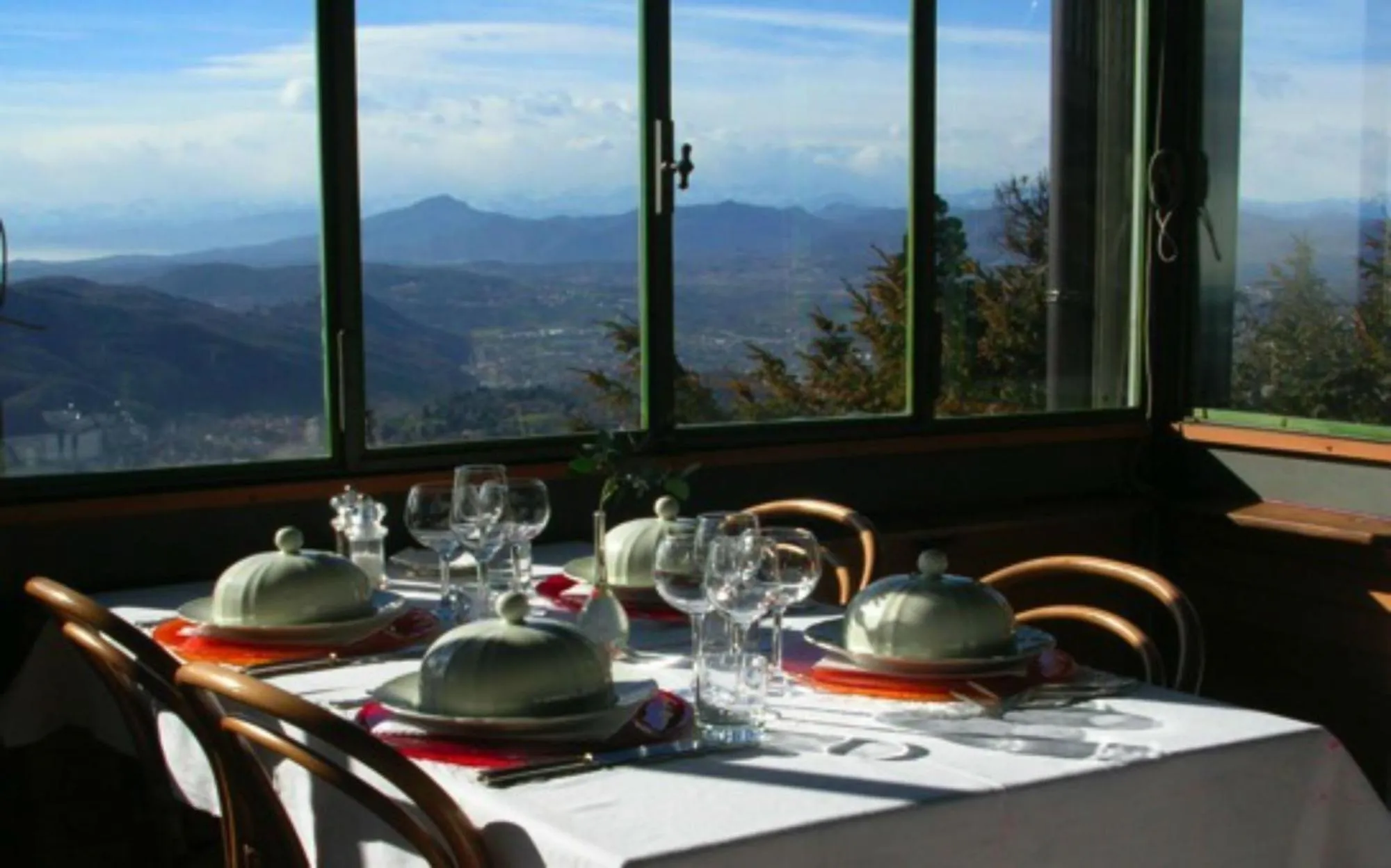 Restaurant/places to eat in Bellavista Boutique Hotel