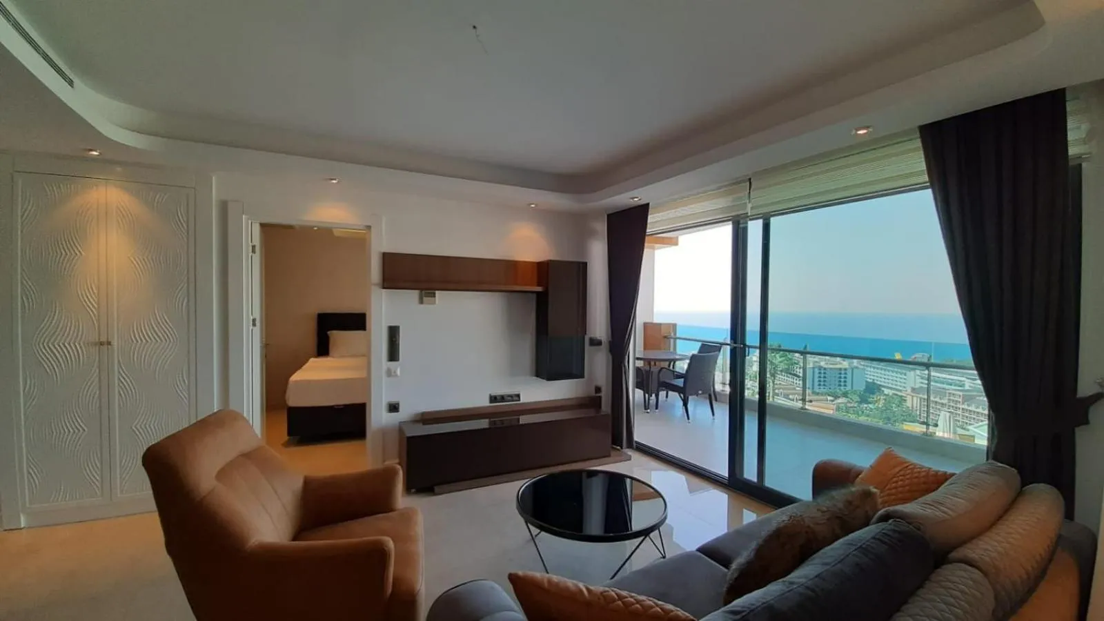 Elite Luxury Suite & Spa