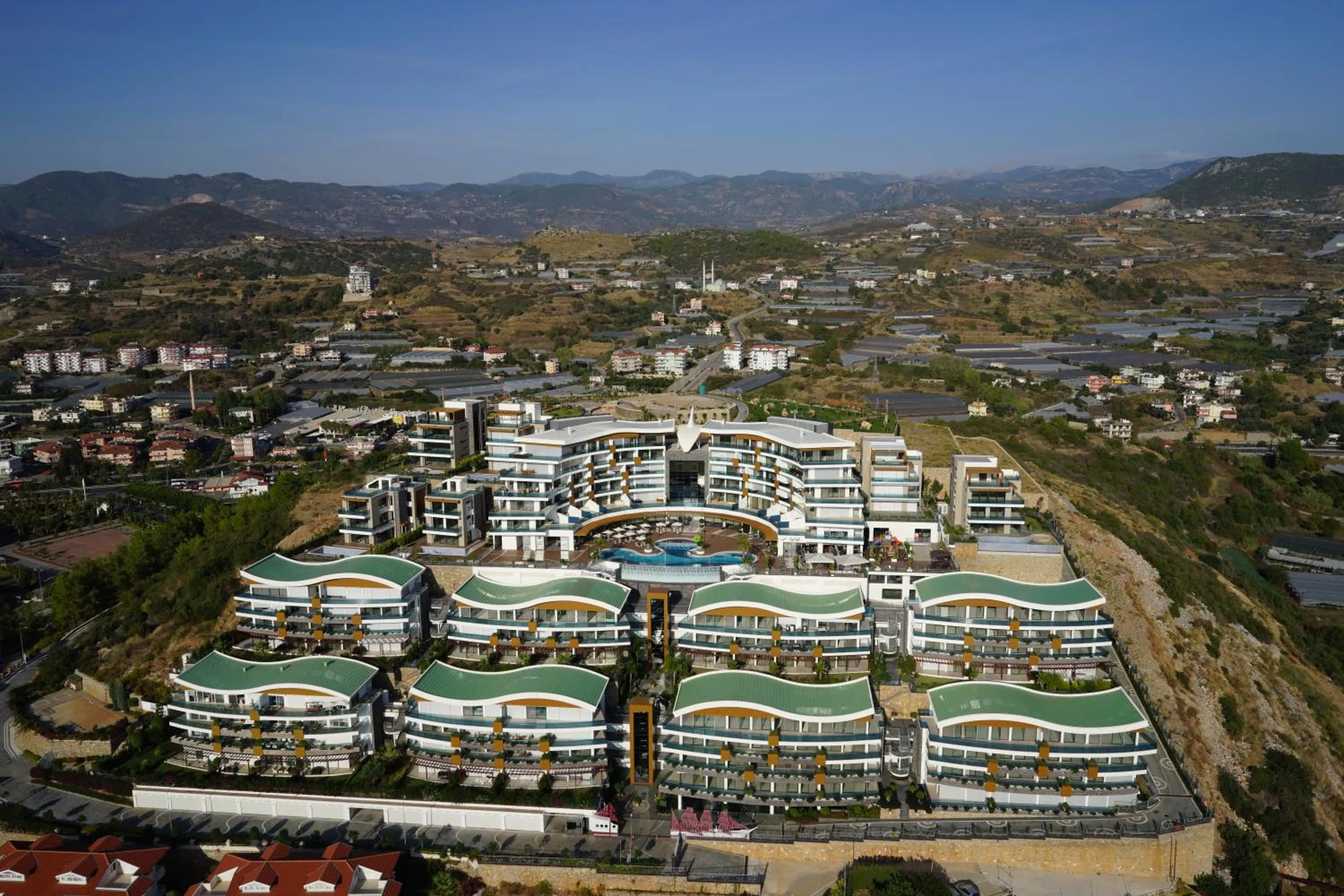 Facade/entrance in Elite Luxury Suite & Spa