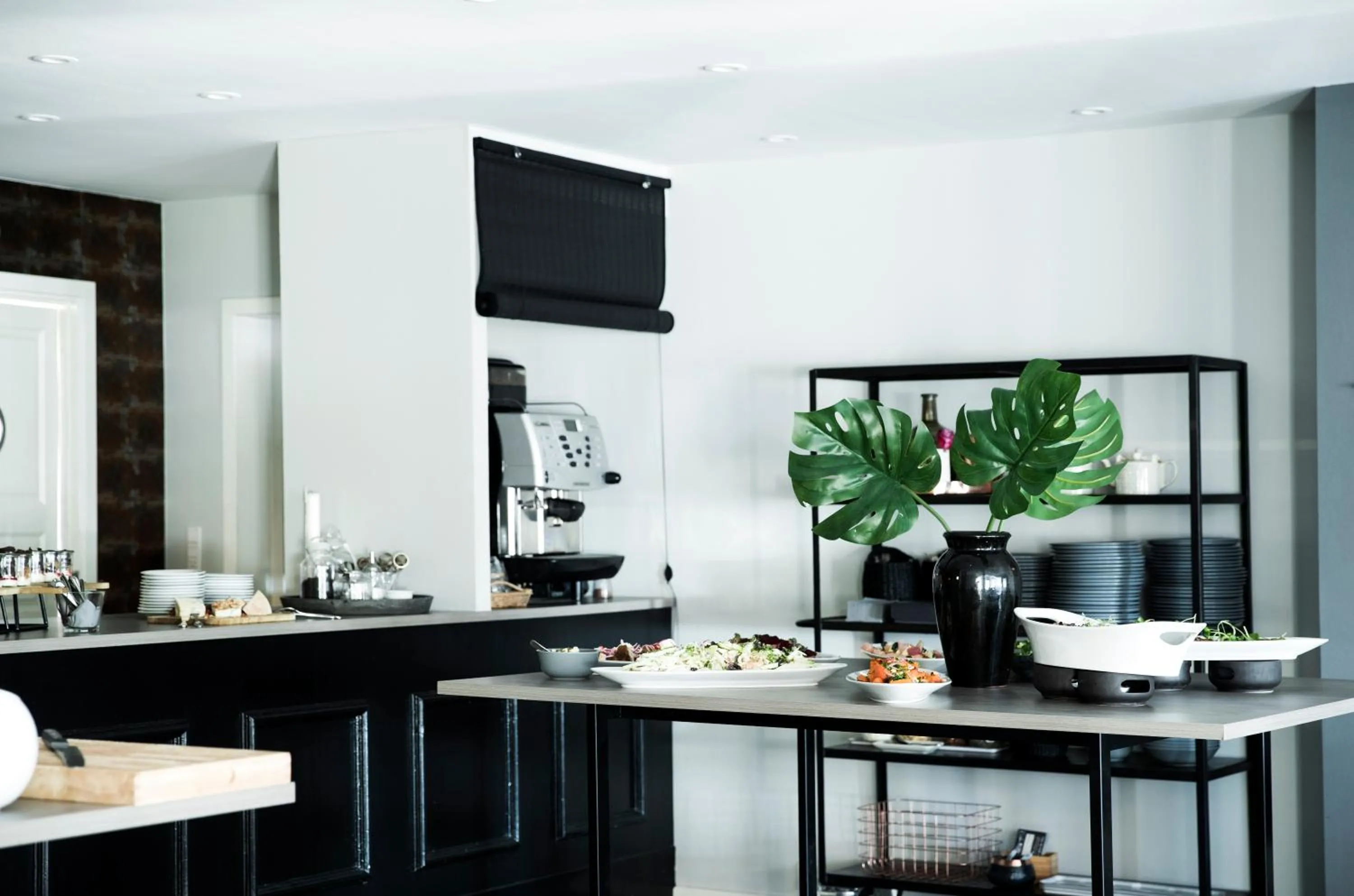 Breakfast in Skjalm Hvide Hotel