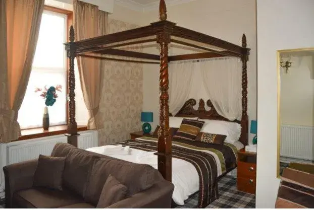 Deluxe Double Room in Queens hotel Deluxe Double Room in Queens hotel