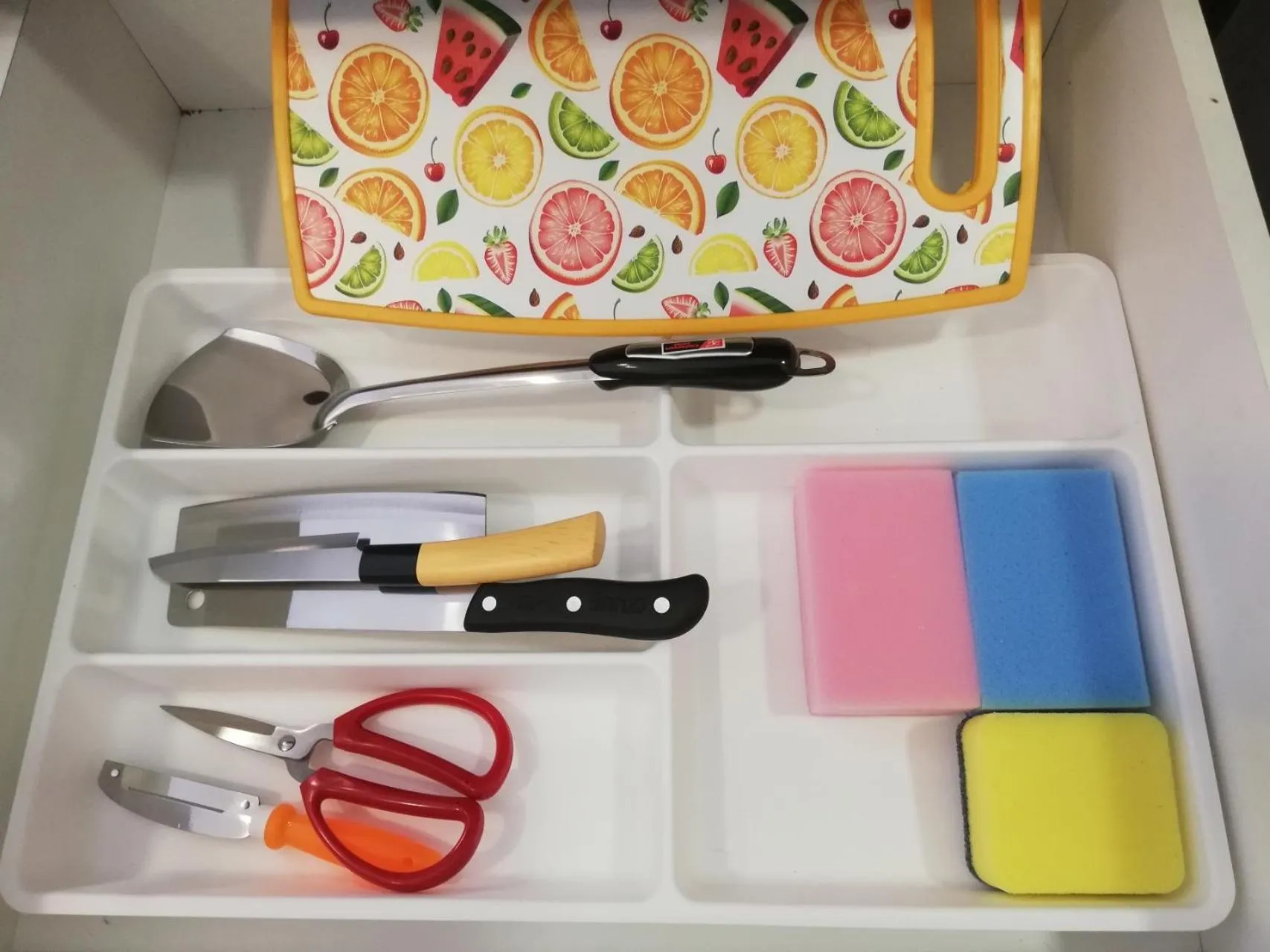 Kitchen or kitchenette in Puchong Skypod Residence, 1-4pax unit, Walking Distance to IOI Mall, 10min Drive to Sunway