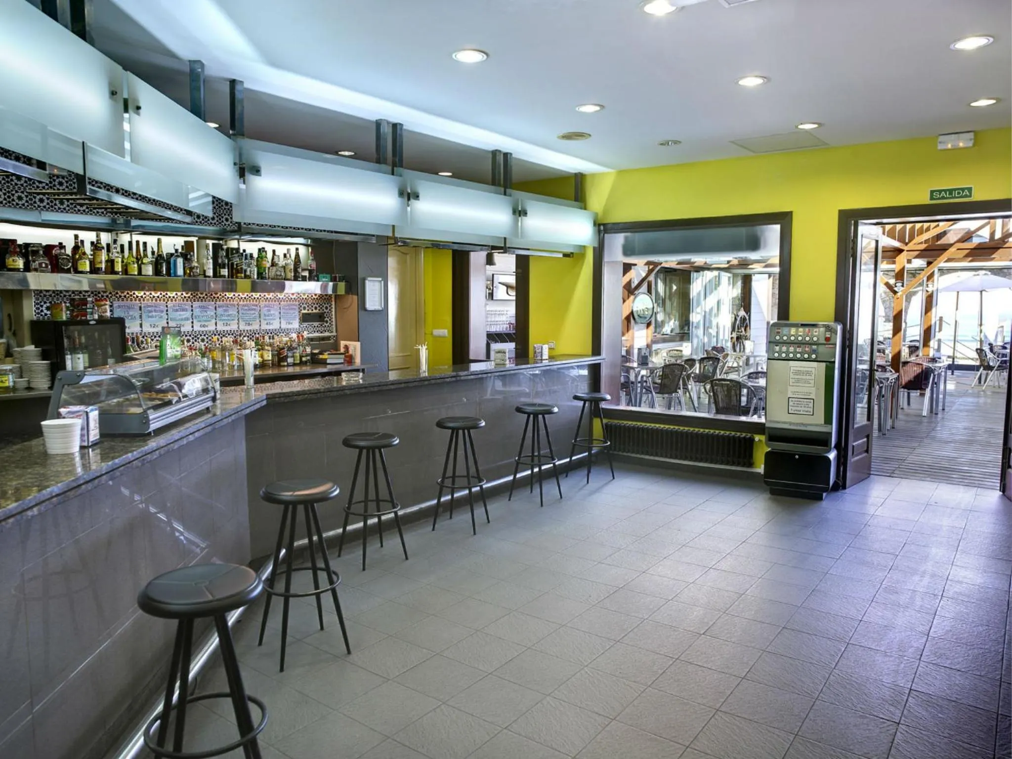 Lounge or bar in Hotel Kaype - Quintamar