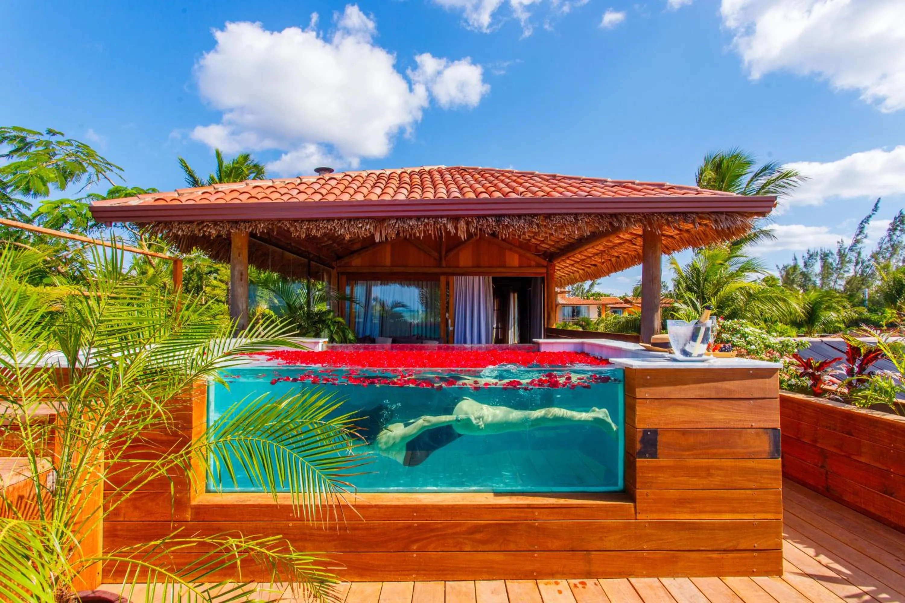 Swimming pool in Pousada Mi Secreto