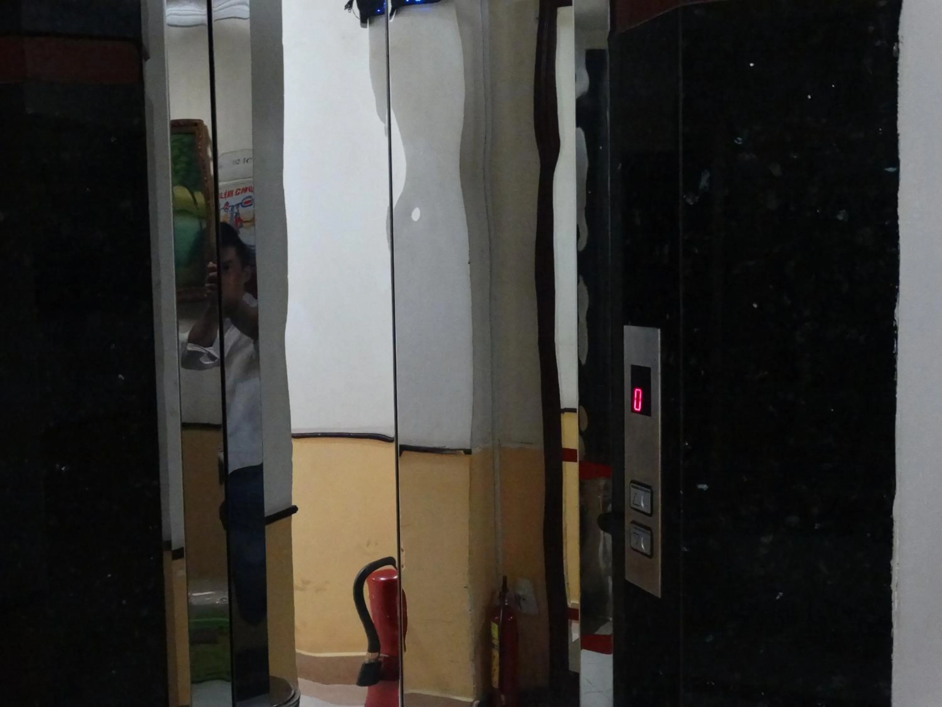 Facade/entrance in Thuong Hai Hotel