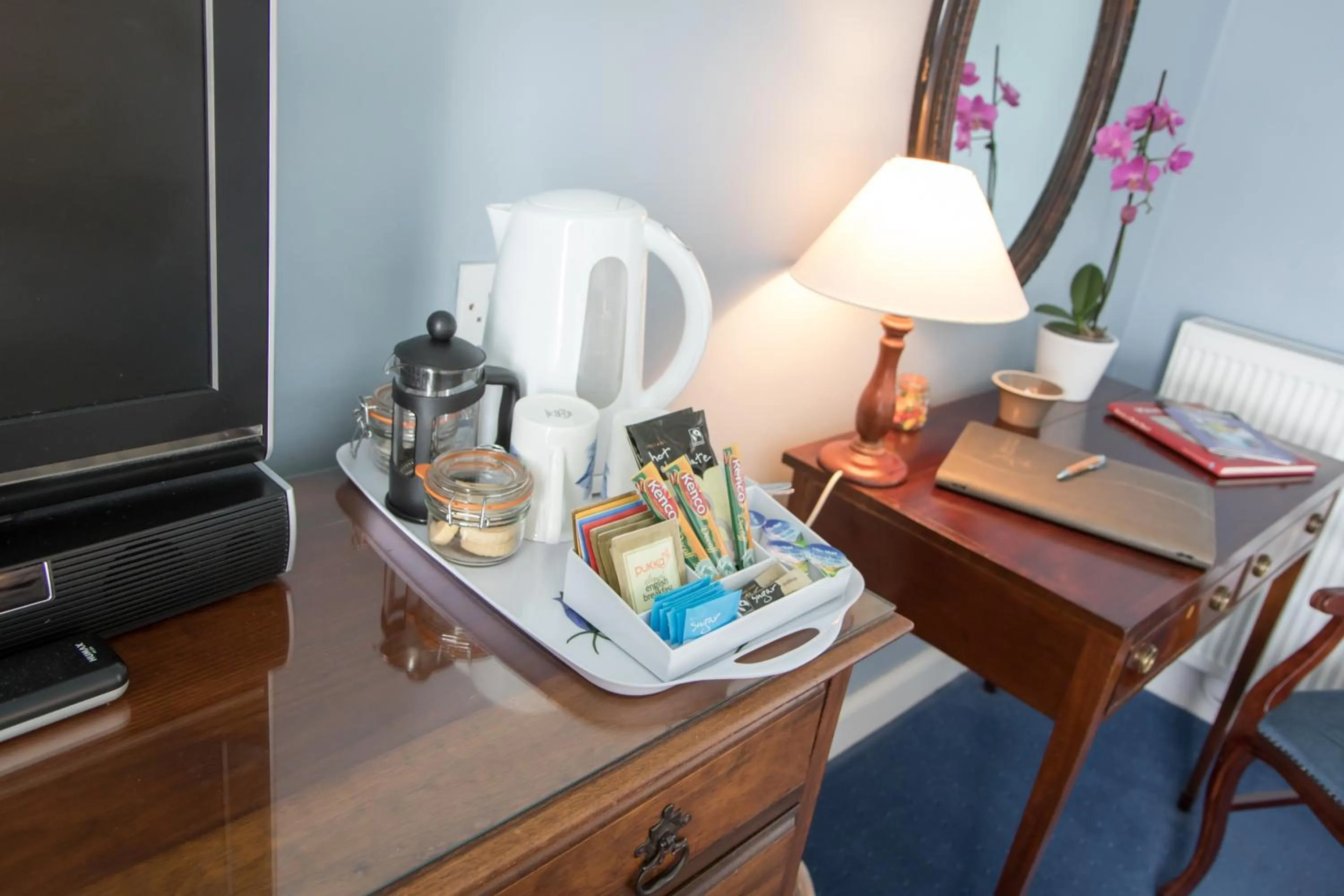 Coffee/tea facilities in Whitehouse Country House