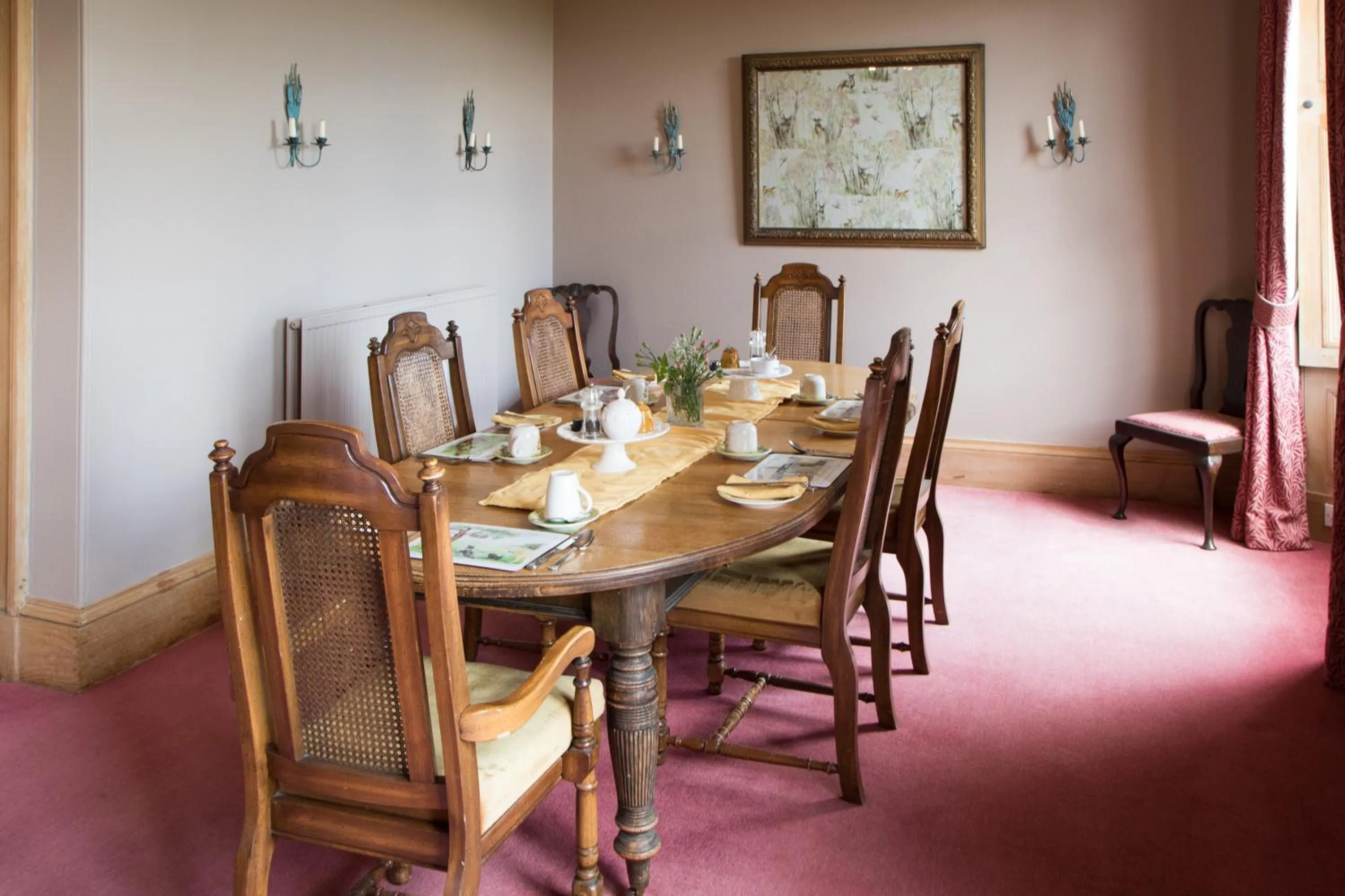 Bedroom in Whitehouse Country House