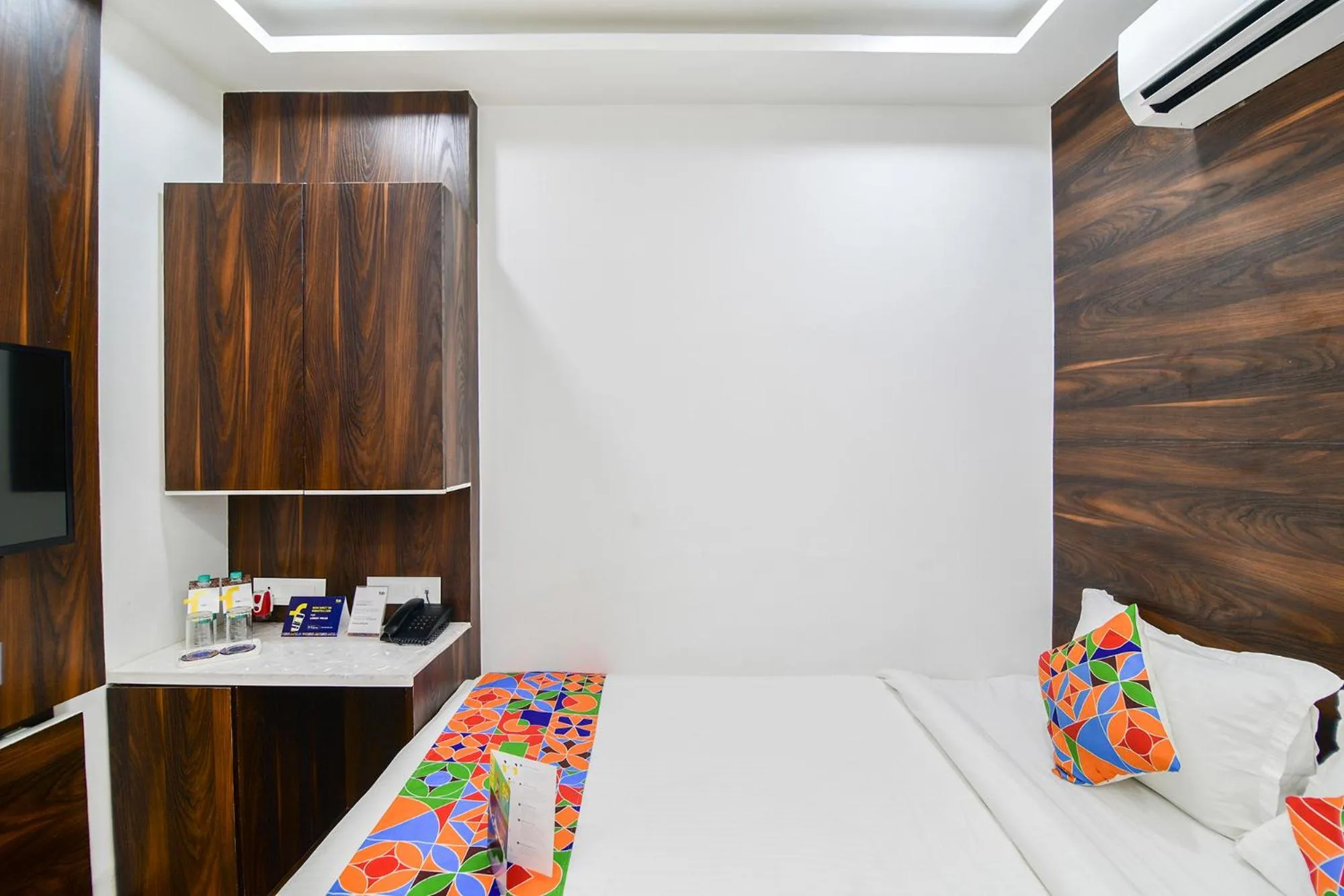 Bedroom in Hotel Om Stay Well