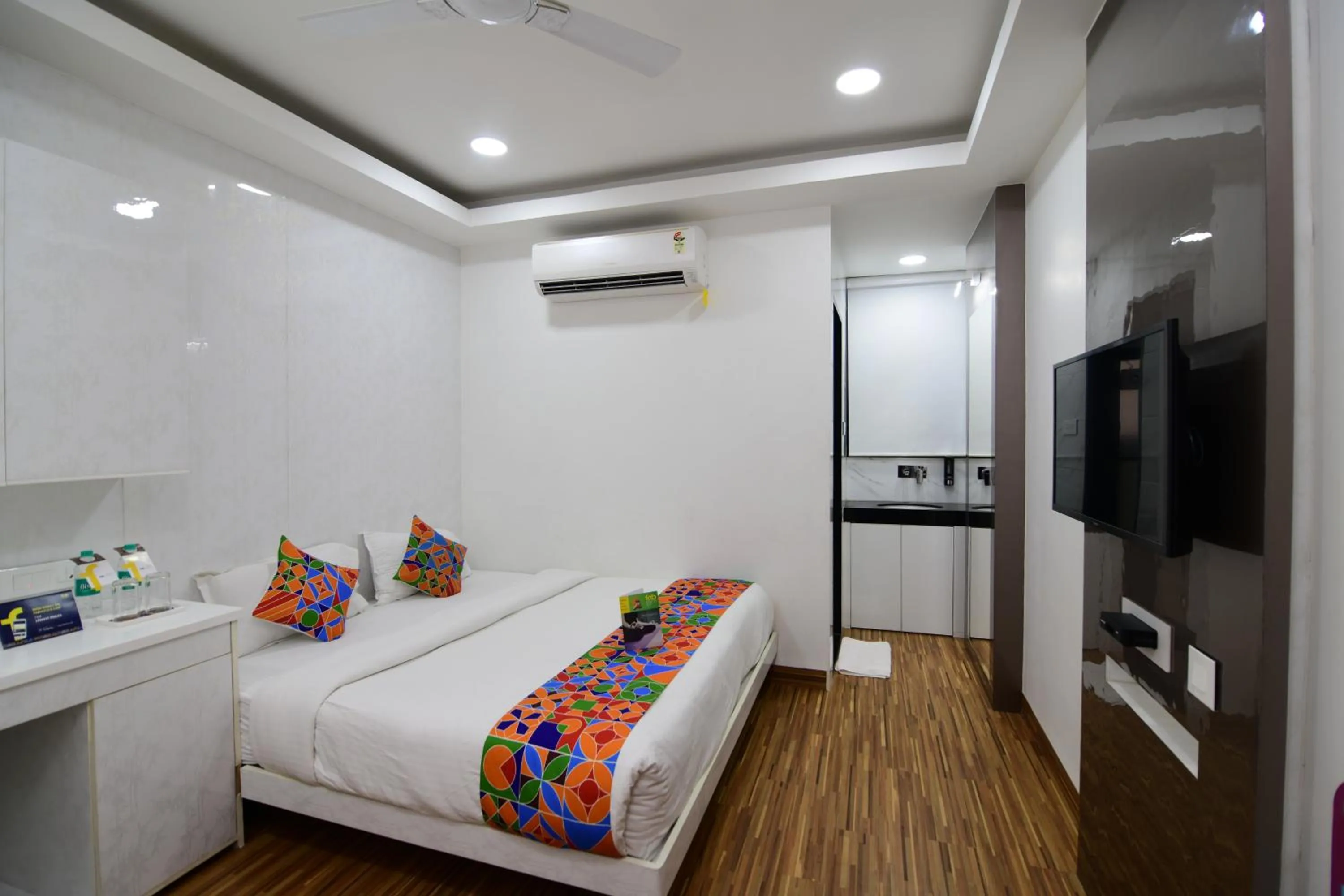 Bed in Hotel Om Stay Well