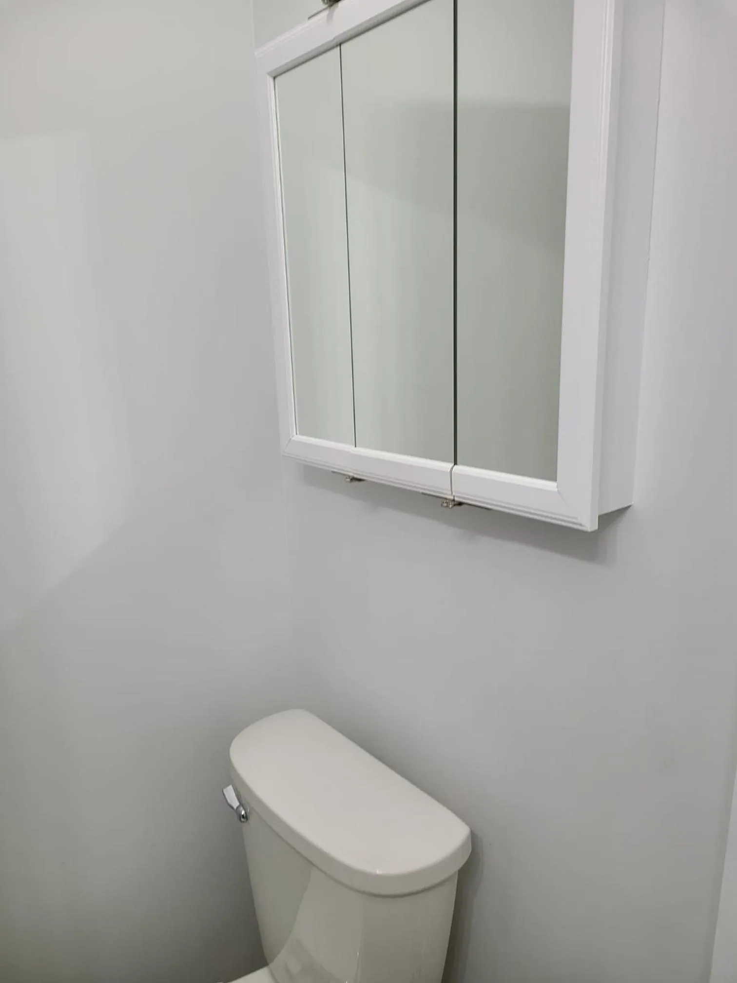 Bathroom in Clarysville Motel