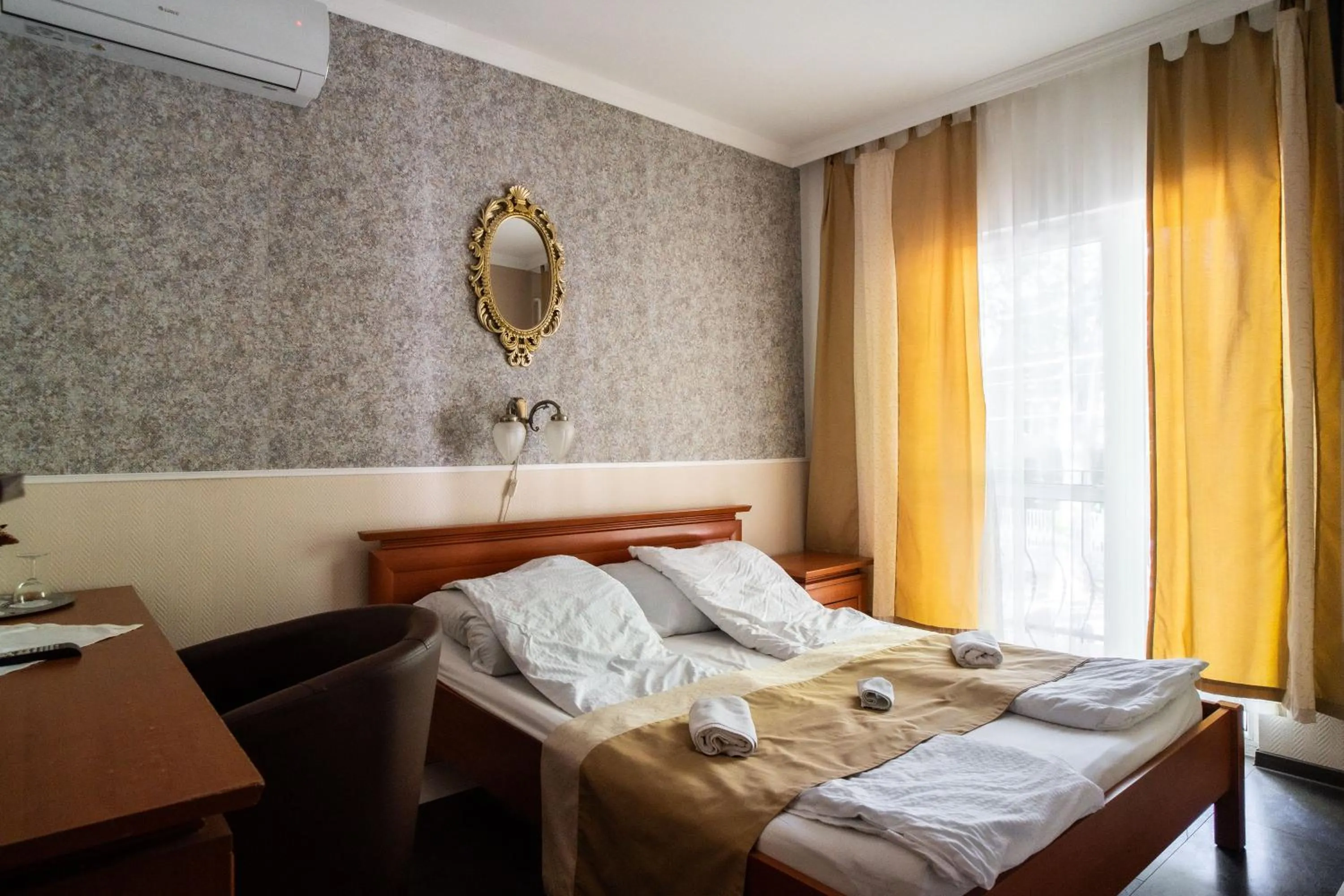 Bed in Ambrózia Szálláshely és Étterem
