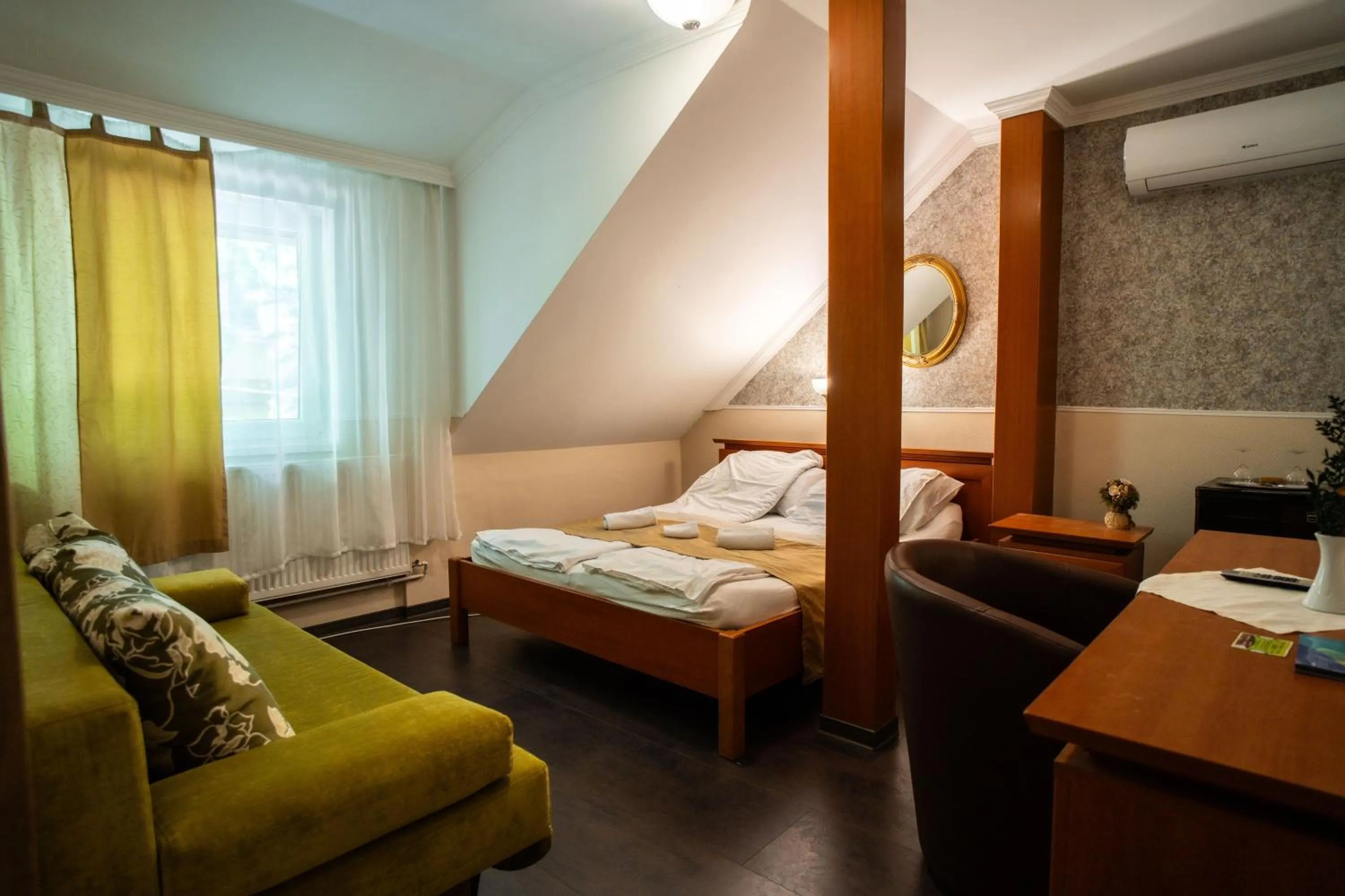 Bed in Ambrózia Szálláshely és Étterem