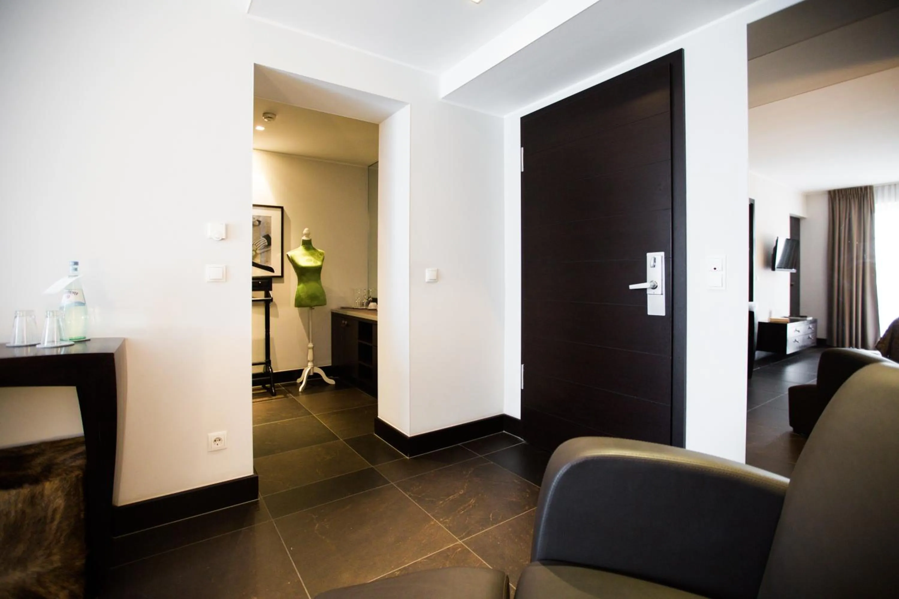 Staff in Hotel Künstlerquartier Seezeichen