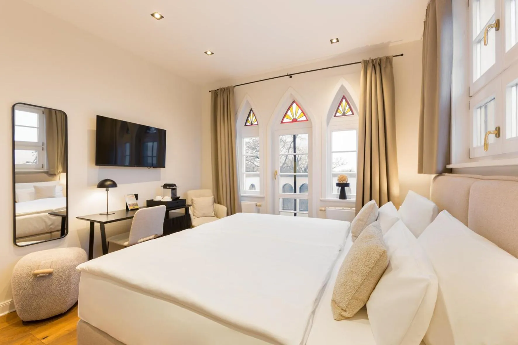 Bed in Hotel Künstlerquartier Seezeichen