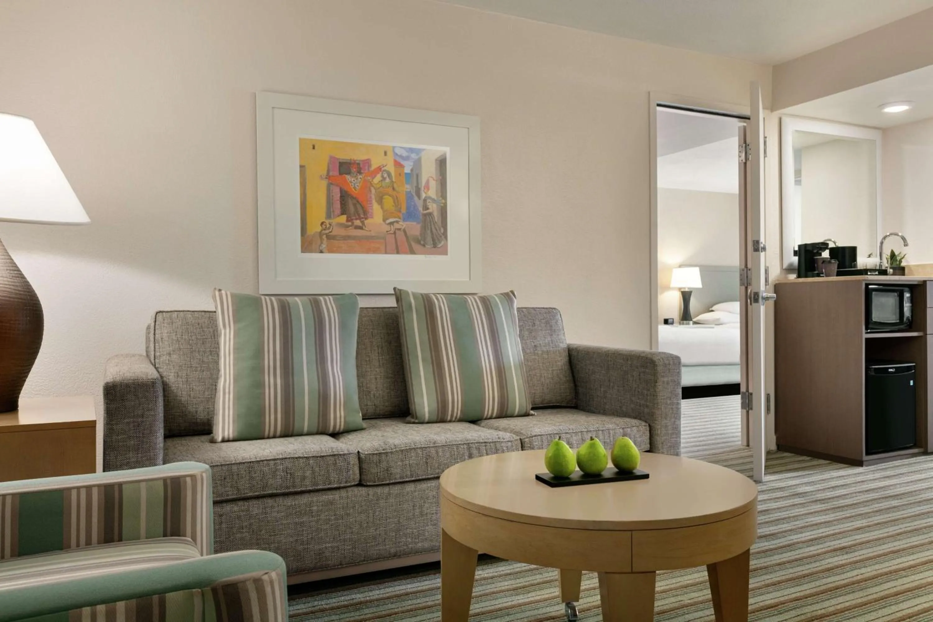 Living room in Embassy Suites by Hilton San Juan - Hotel & Casino