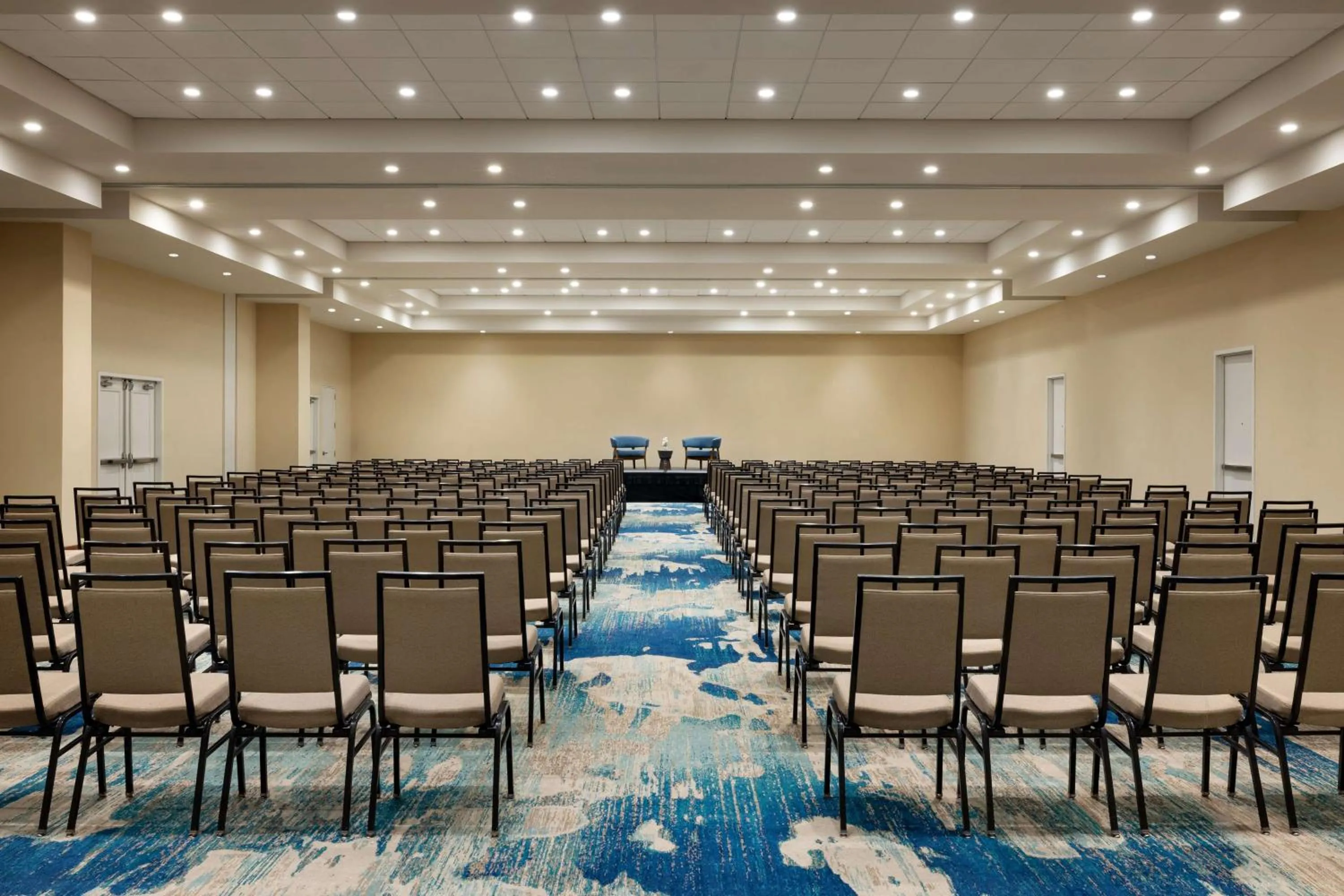 Meeting/conference room in Embassy Suites by Hilton San Juan - Hotel & Casino