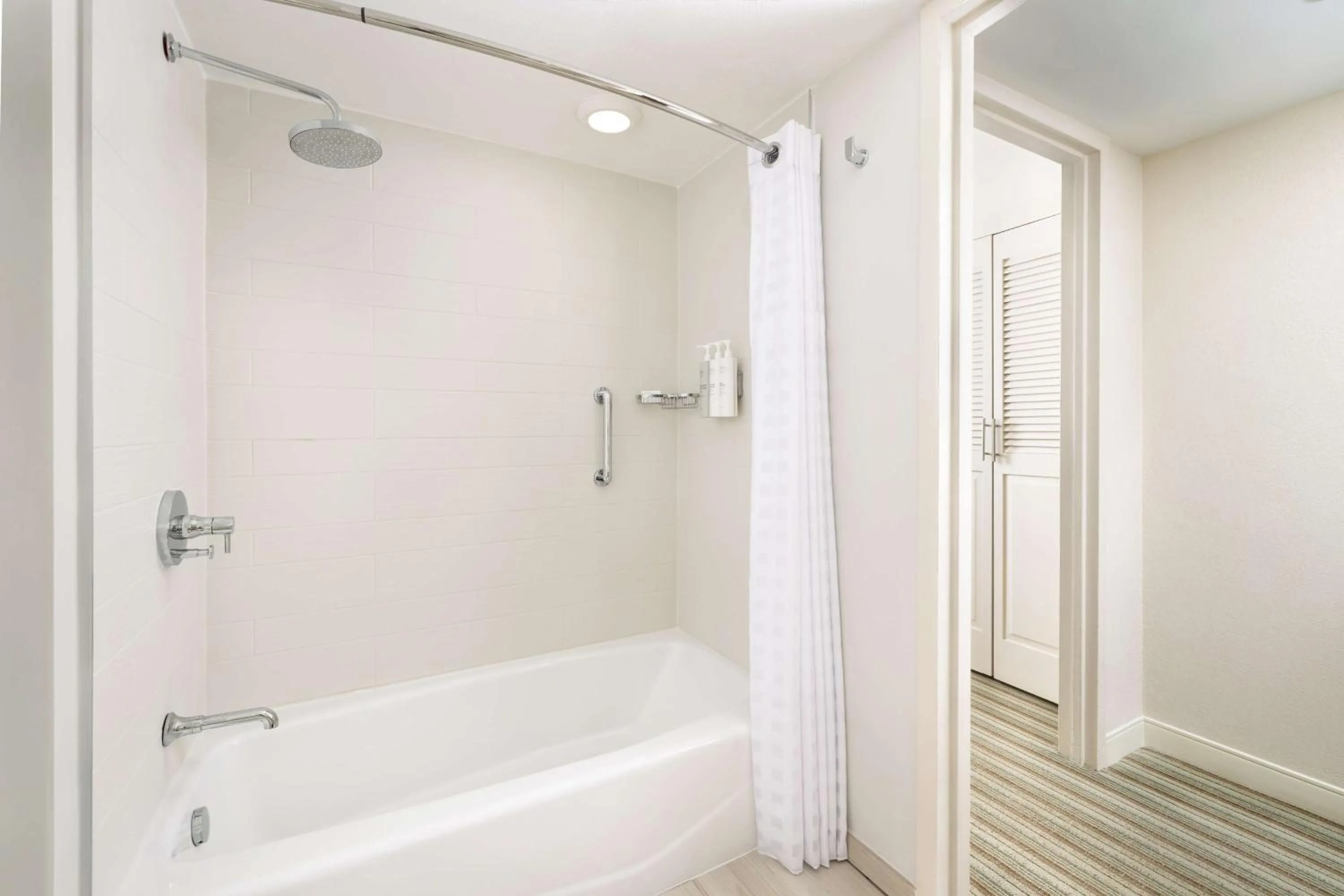 Bathroom in Embassy Suites by Hilton San Juan - Hotel & Casino