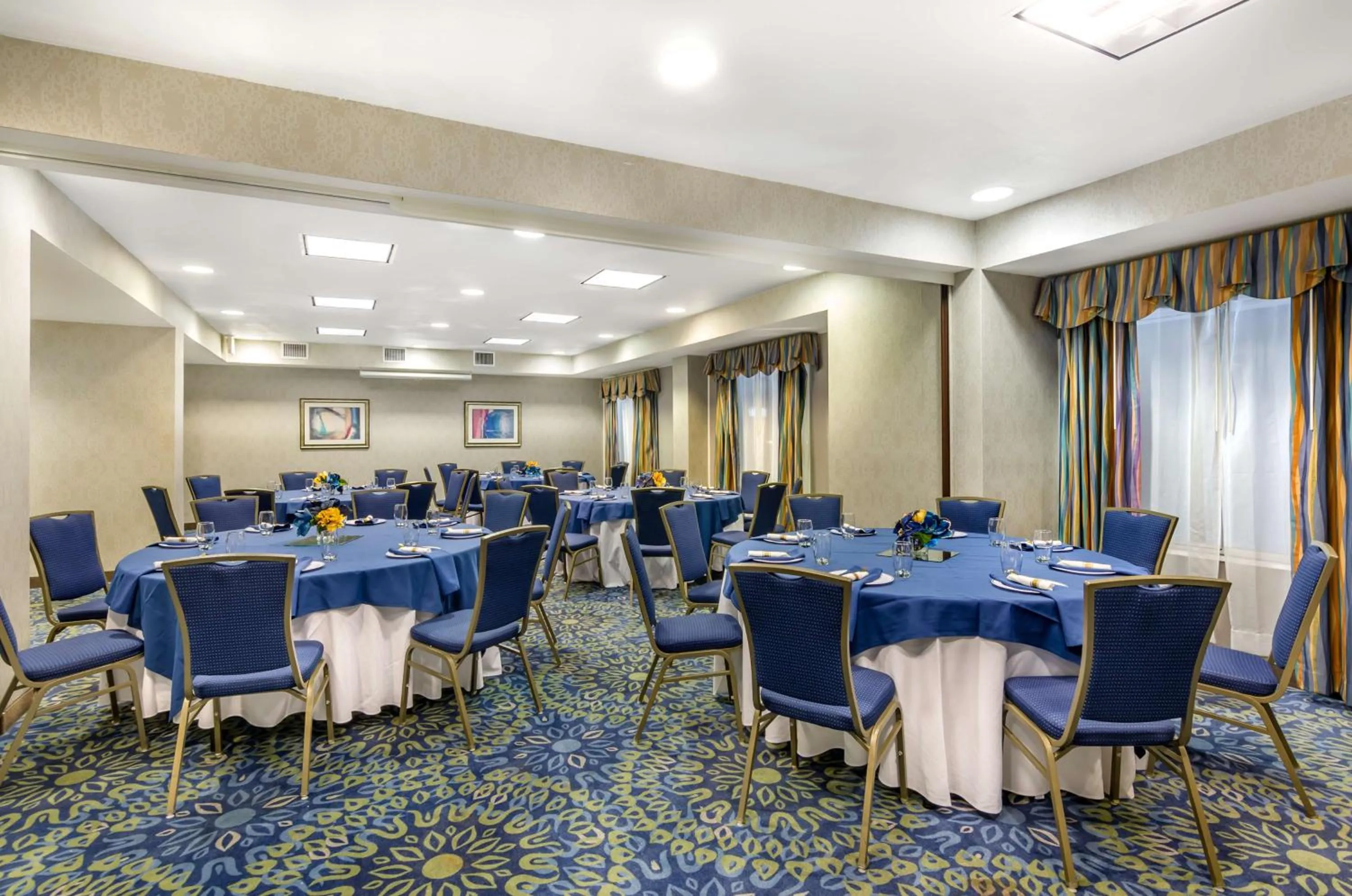 Meeting/conference room in Best Western Plus Waynesboro