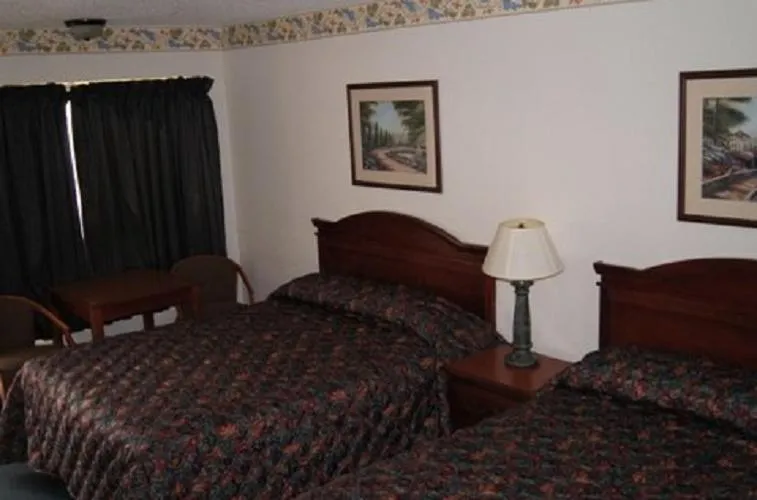 Bed in Budget Inn