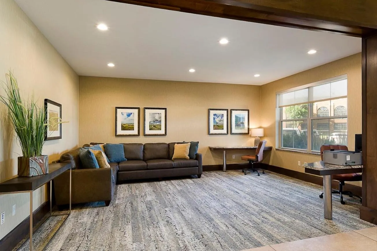 Business facilities in ClubHouse Hotel and Suites