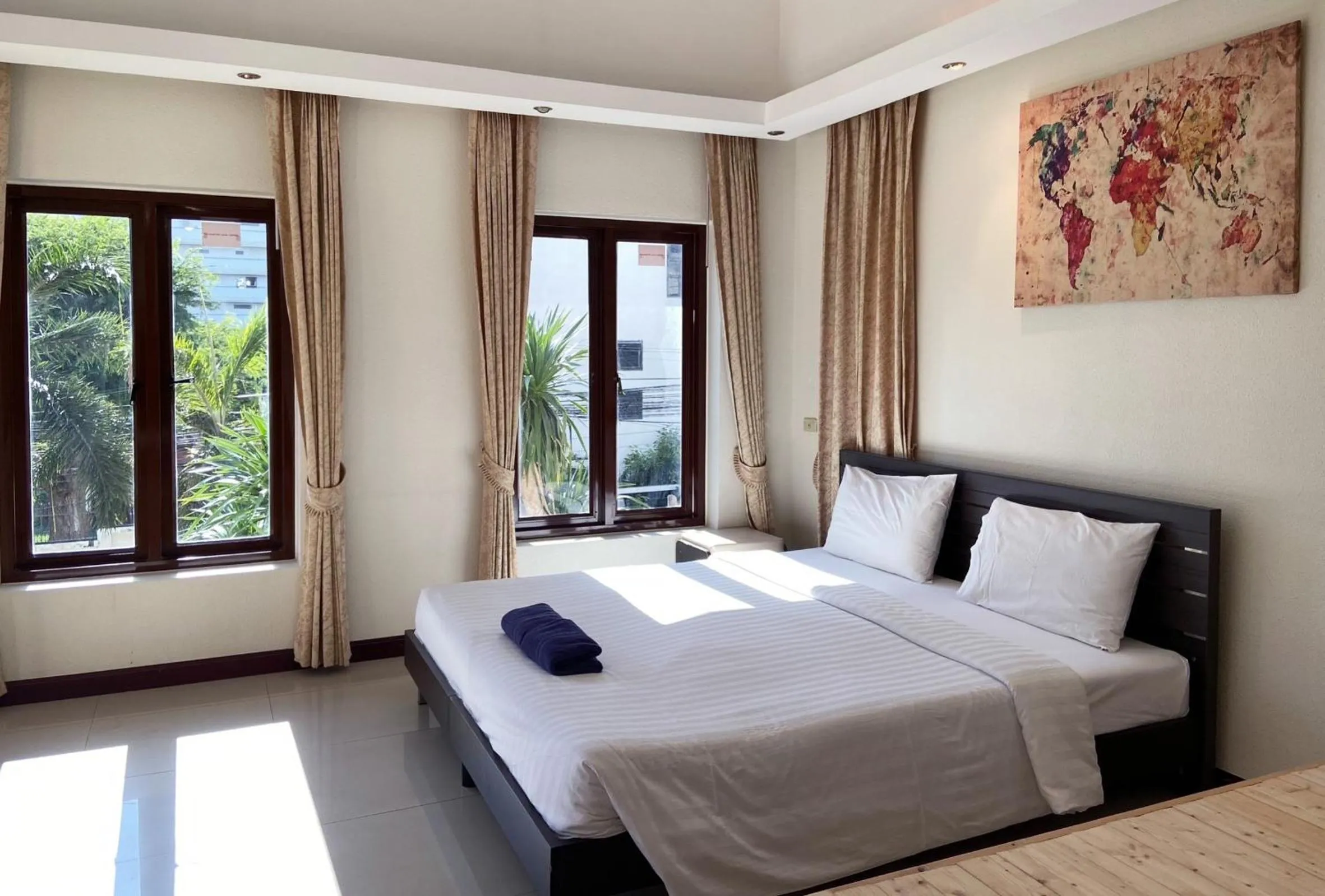 Bed in Blooming Hill Boutique Suites