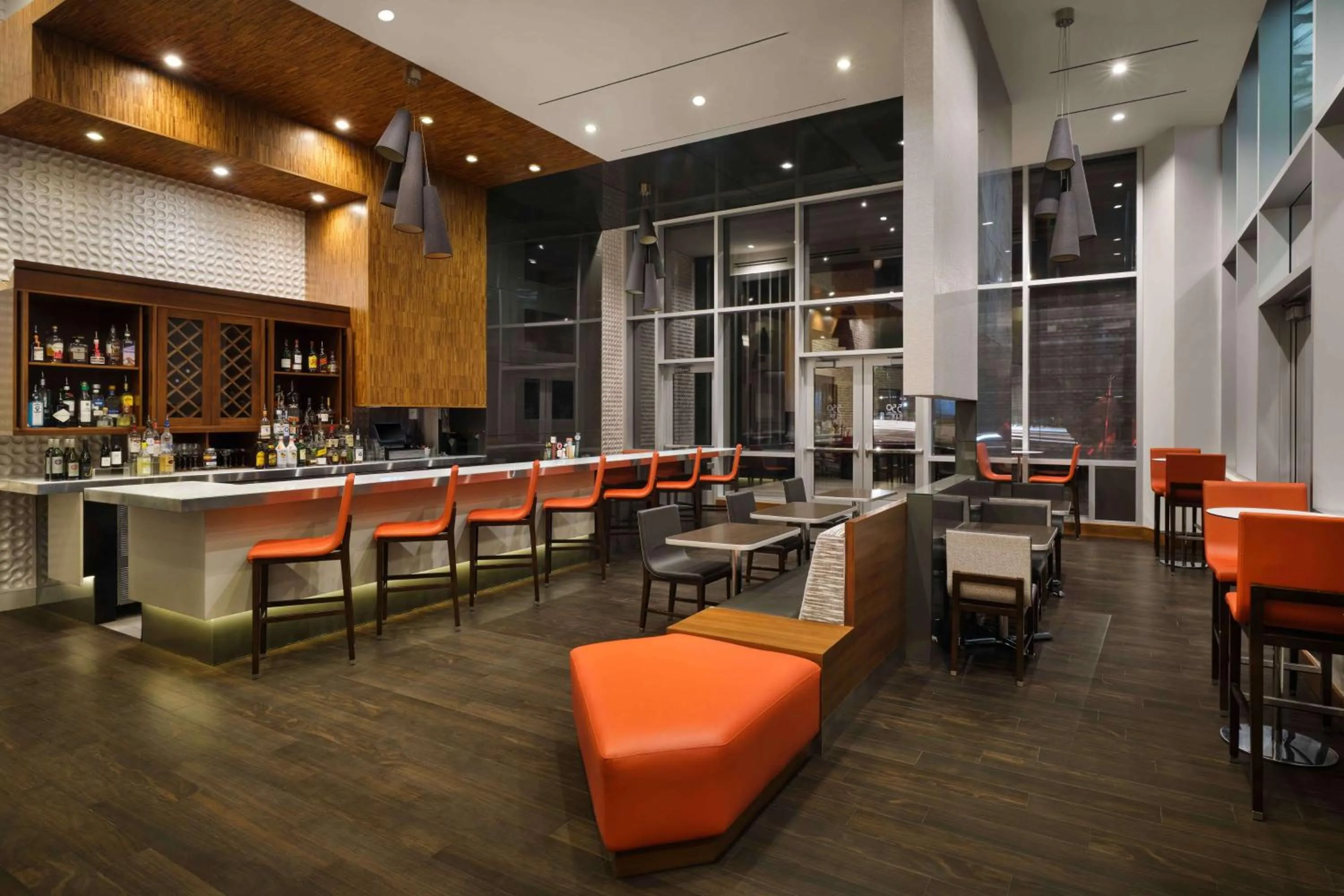 Lounge or bar in Homewood Suites- Denver Downtown Convention Center