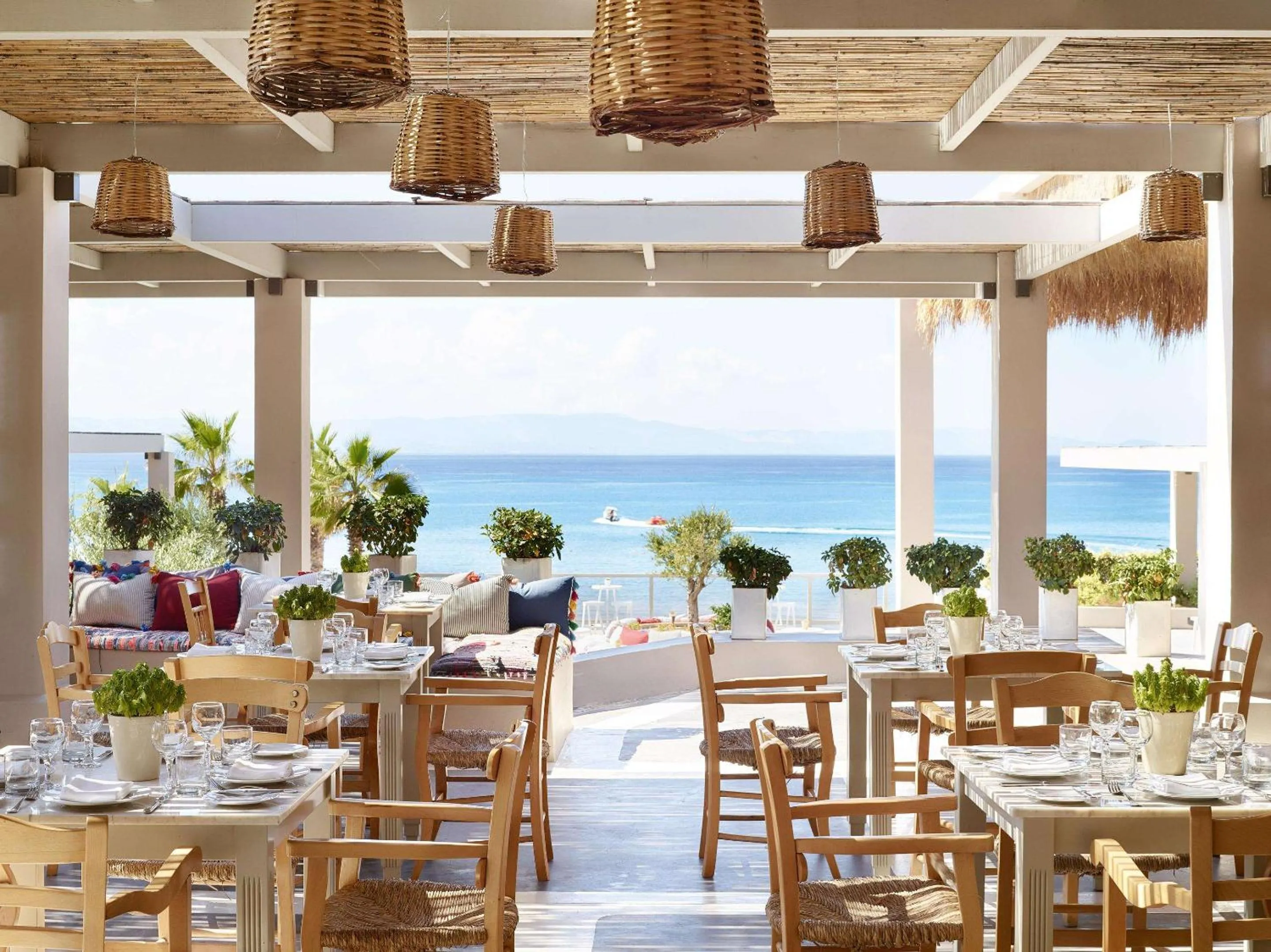 Restaurant/places to eat in Grecotel LUXME Oasis at Riviera Olympia & Aqua Park