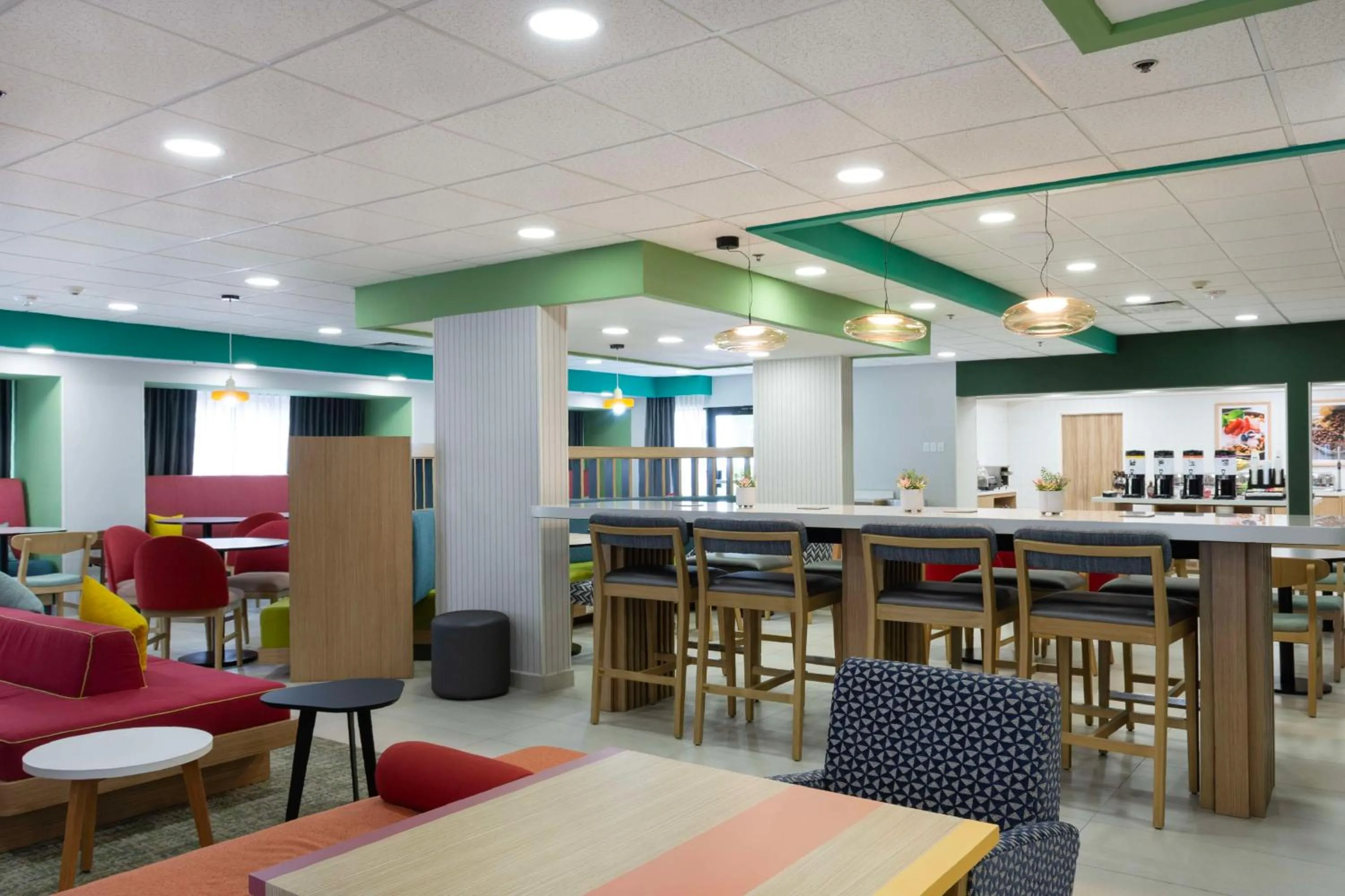 Lobby or reception in Hampton by Hilton Saltillo Zona Aeropuerto