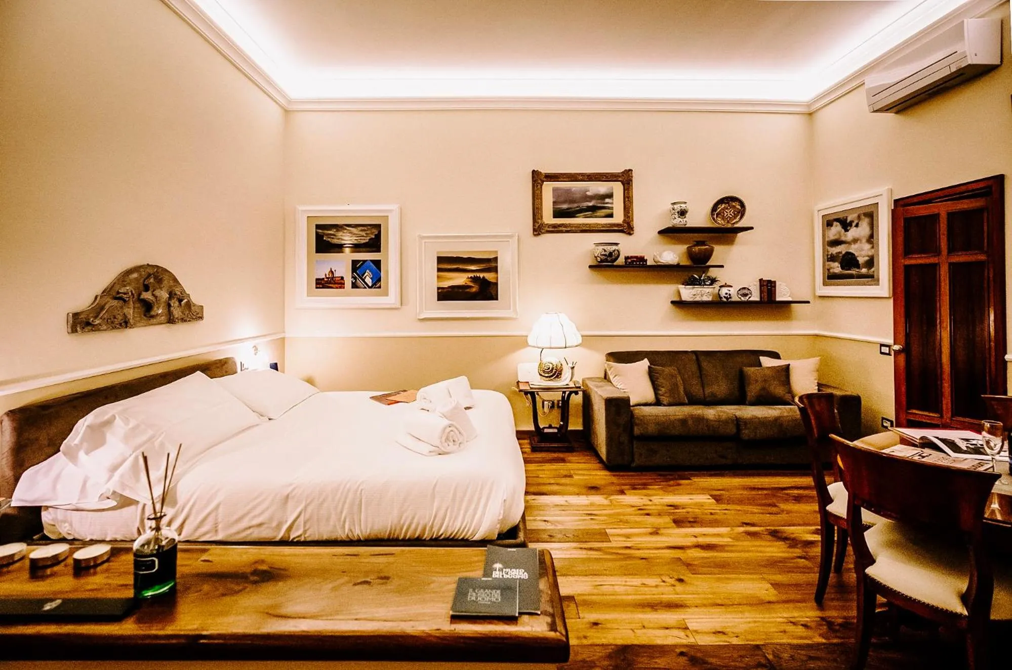 Acacia Firenze -Timo