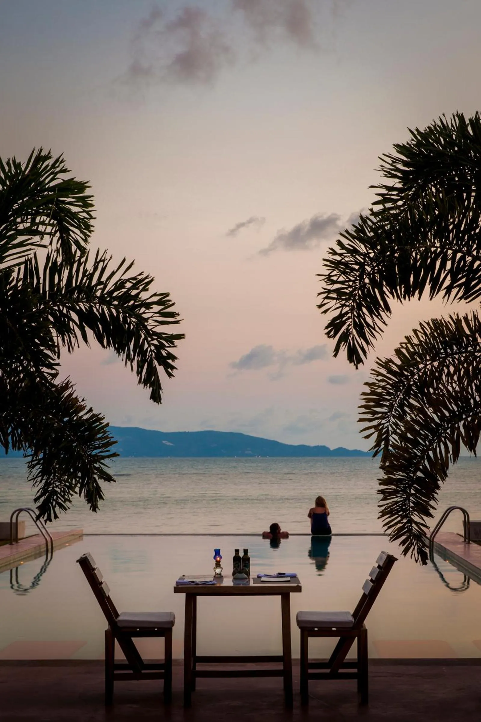 Restaurant/places to eat in Le Divine Comedie Beach Resort