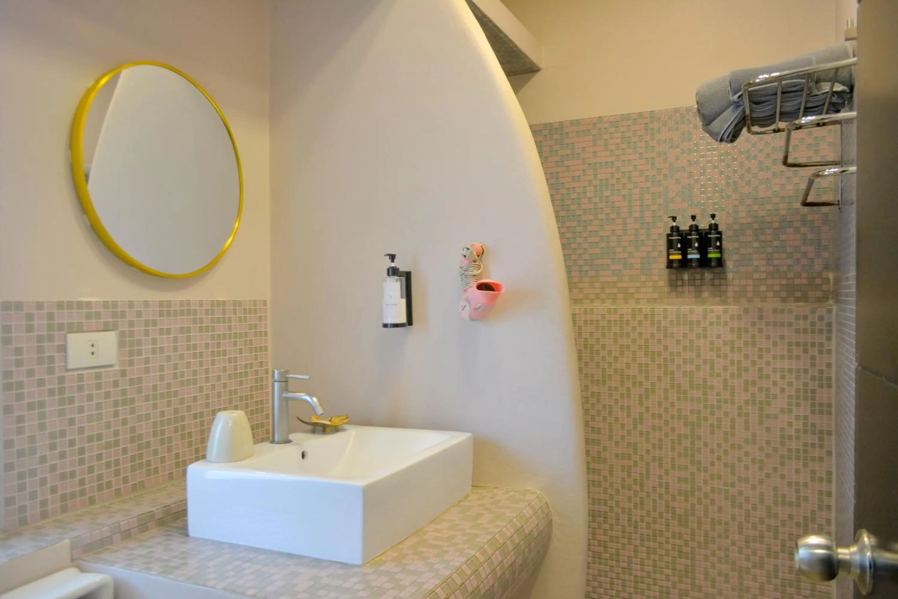 Le Divine Comedie Beach Resort