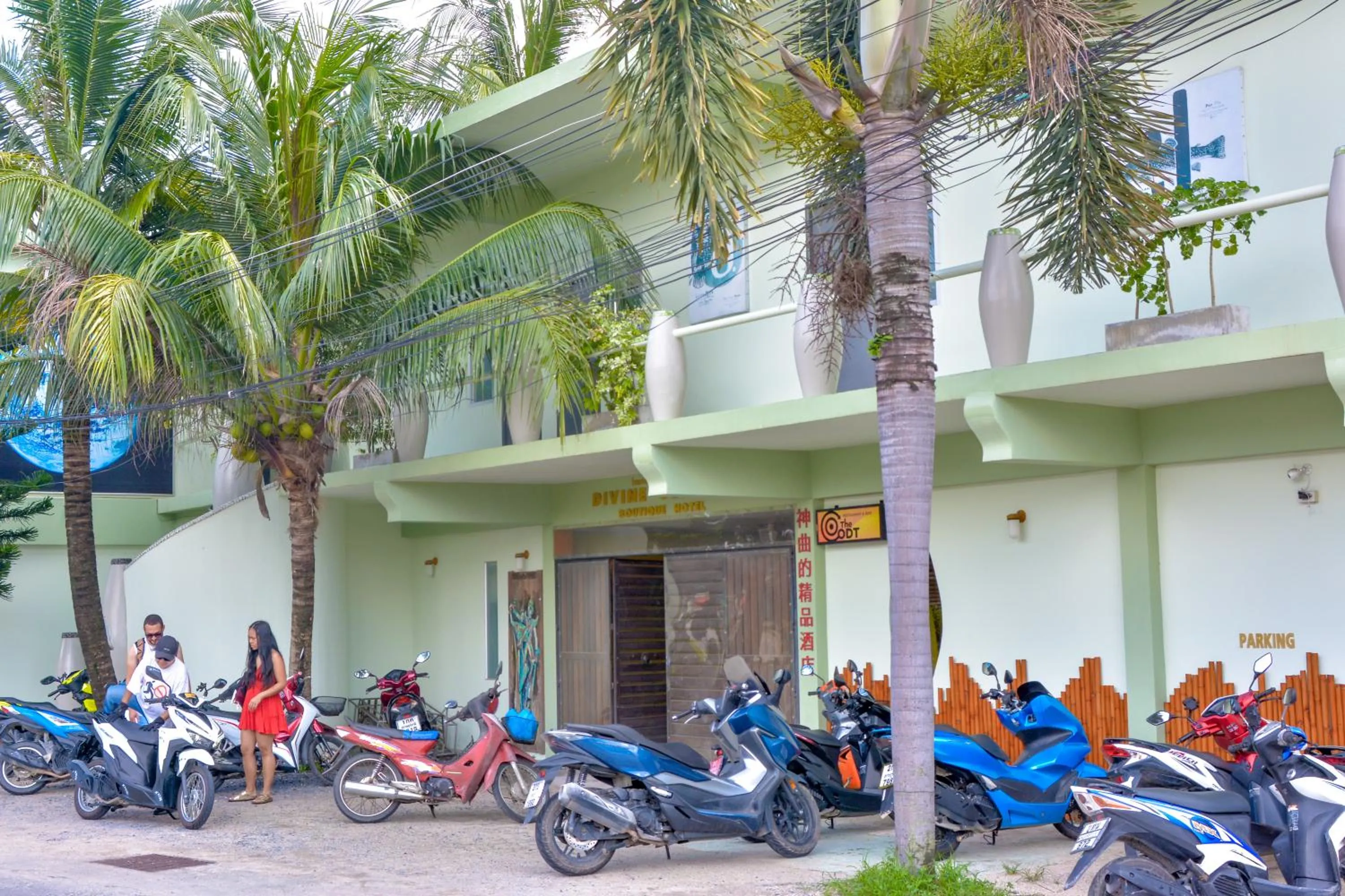 Le Divine Comedie Beach Resort