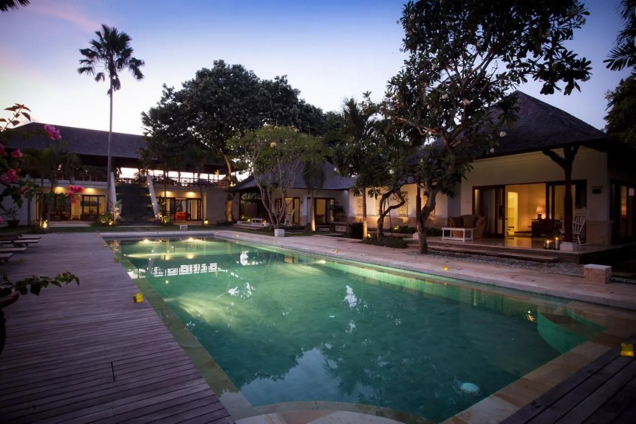 Avillion Villa Cinta @Sanur, Bali