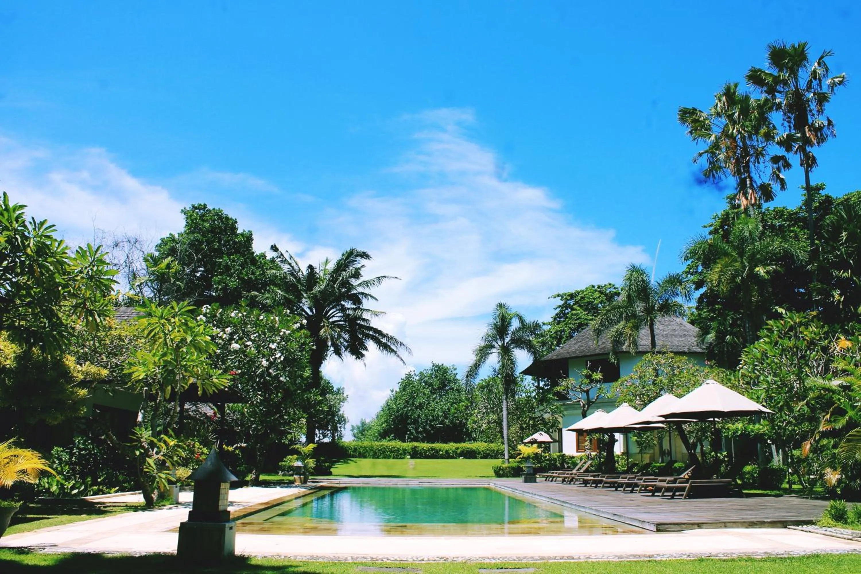 Day in Avillion Villa Cinta @Sanur, Bali