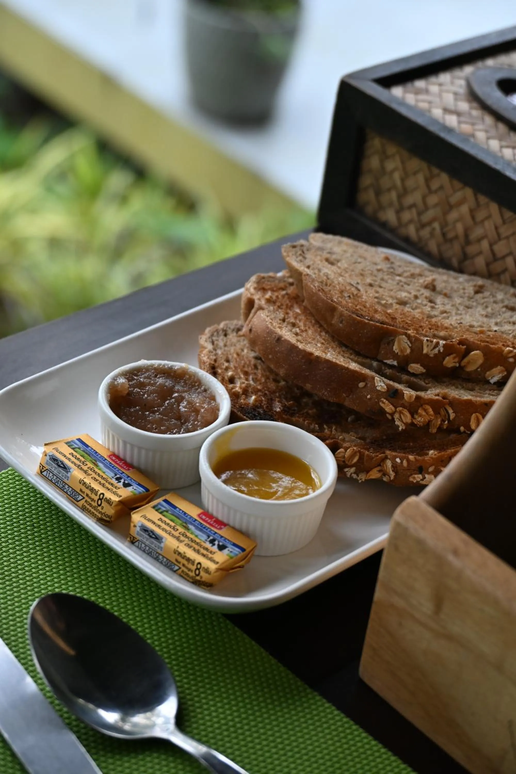 Breakfast in Lazy Republique