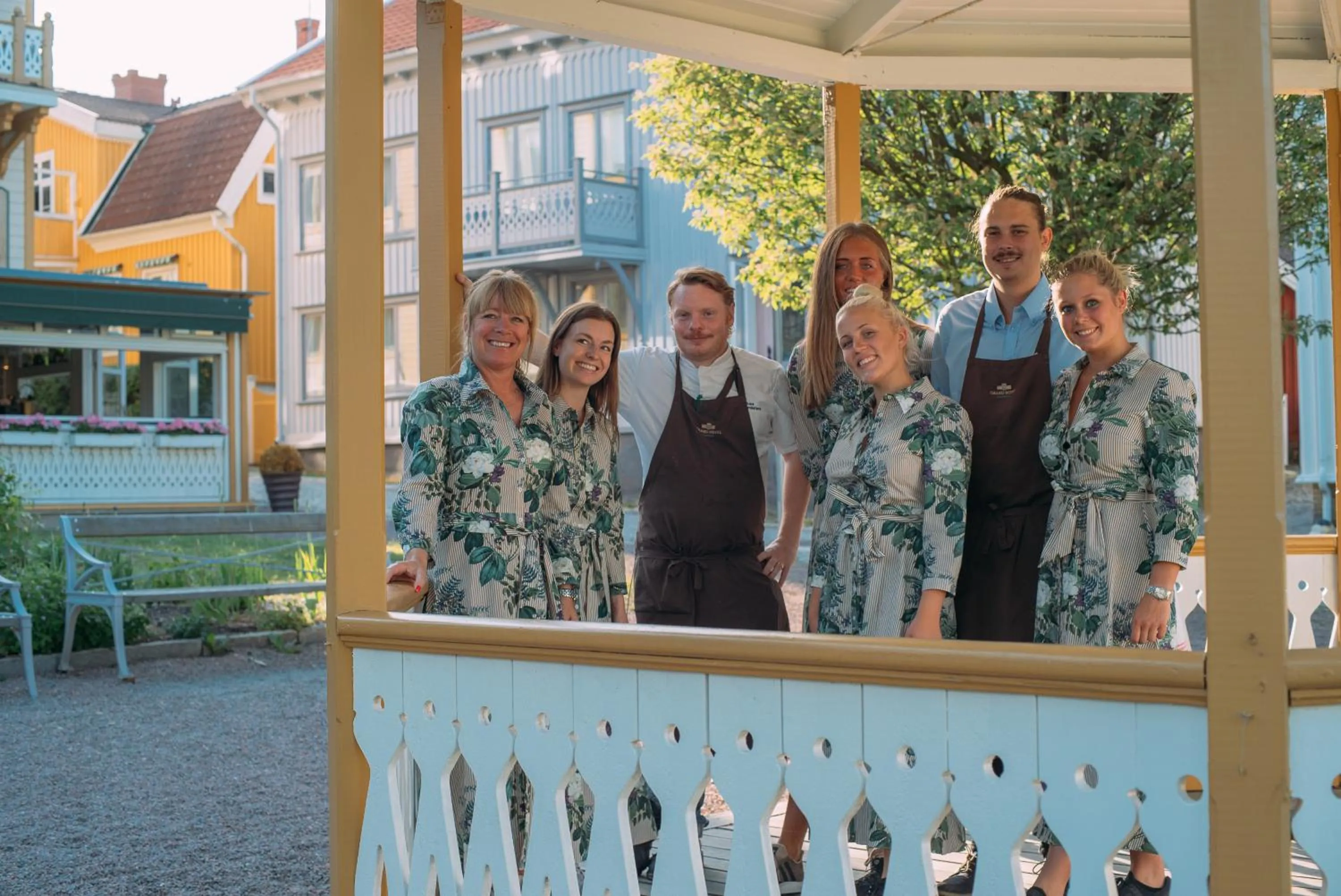 People in Grand Hotel Marstrand