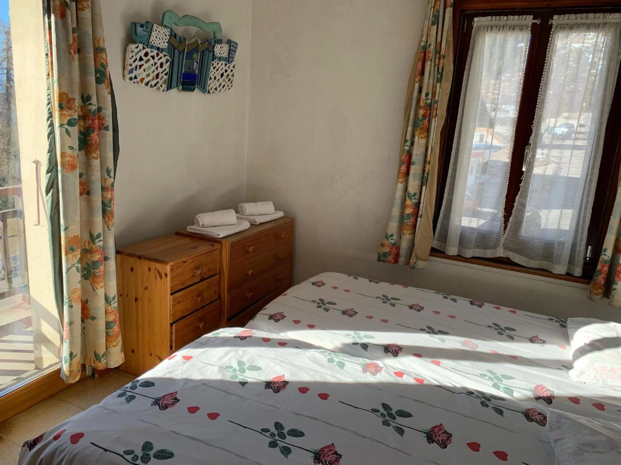 Photo of the whole room in Hotel les Touristes