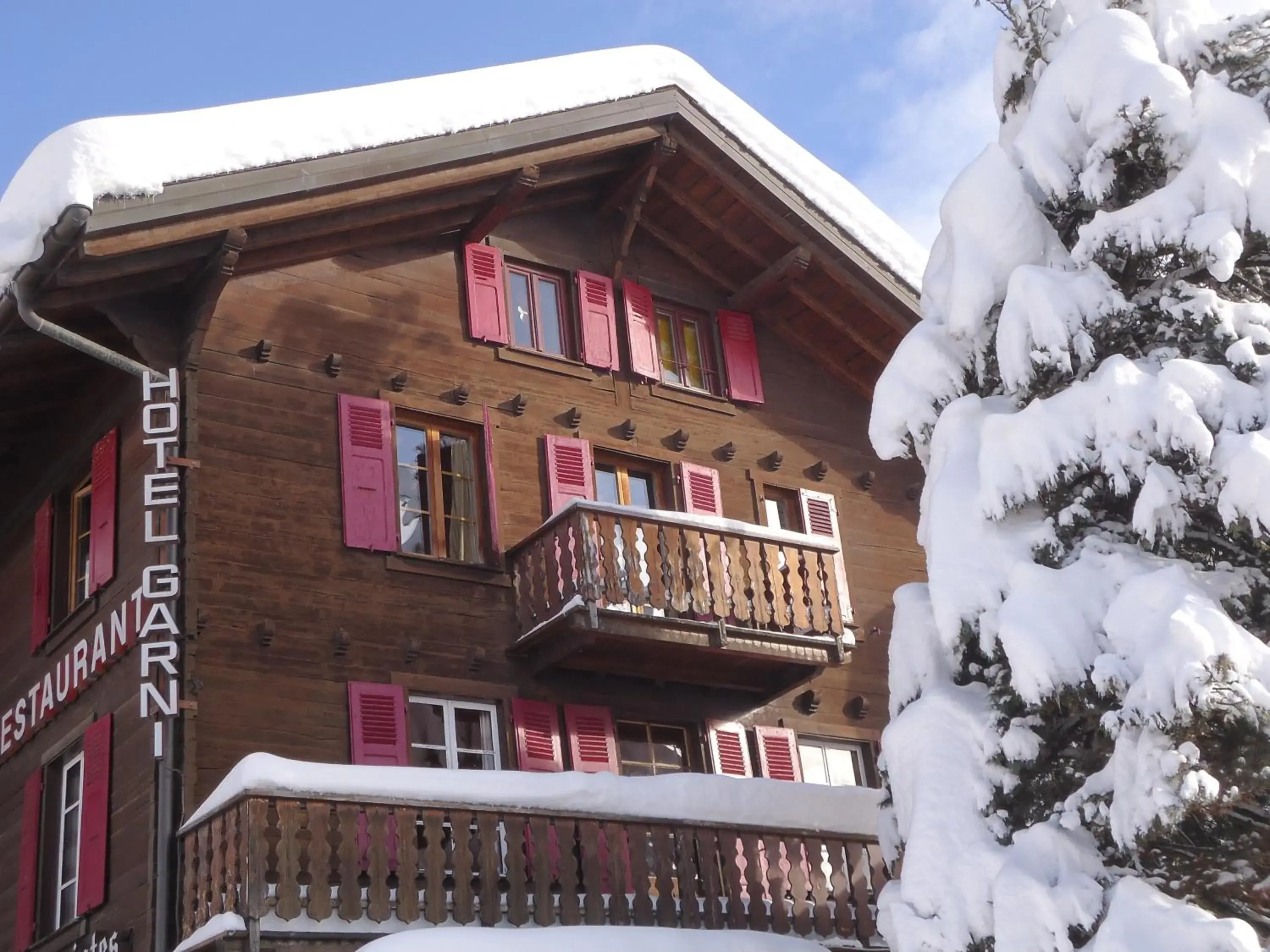 Hotel les Touristes Hotel les Touristes