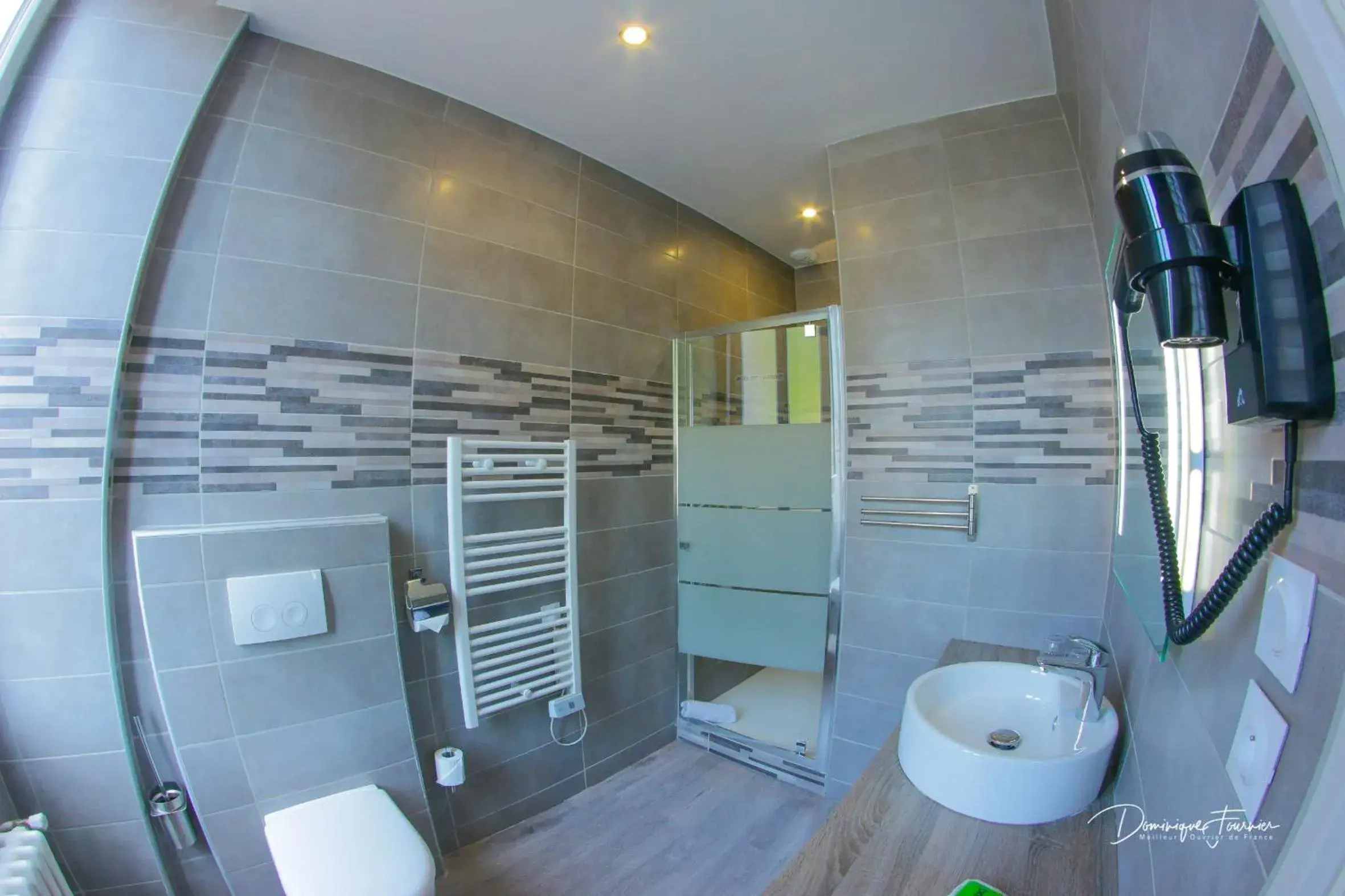 Superior Twin Room - single occupancy in hotel des 2 nations Superior Twin Room - single occupancy in hotel des 2 nations