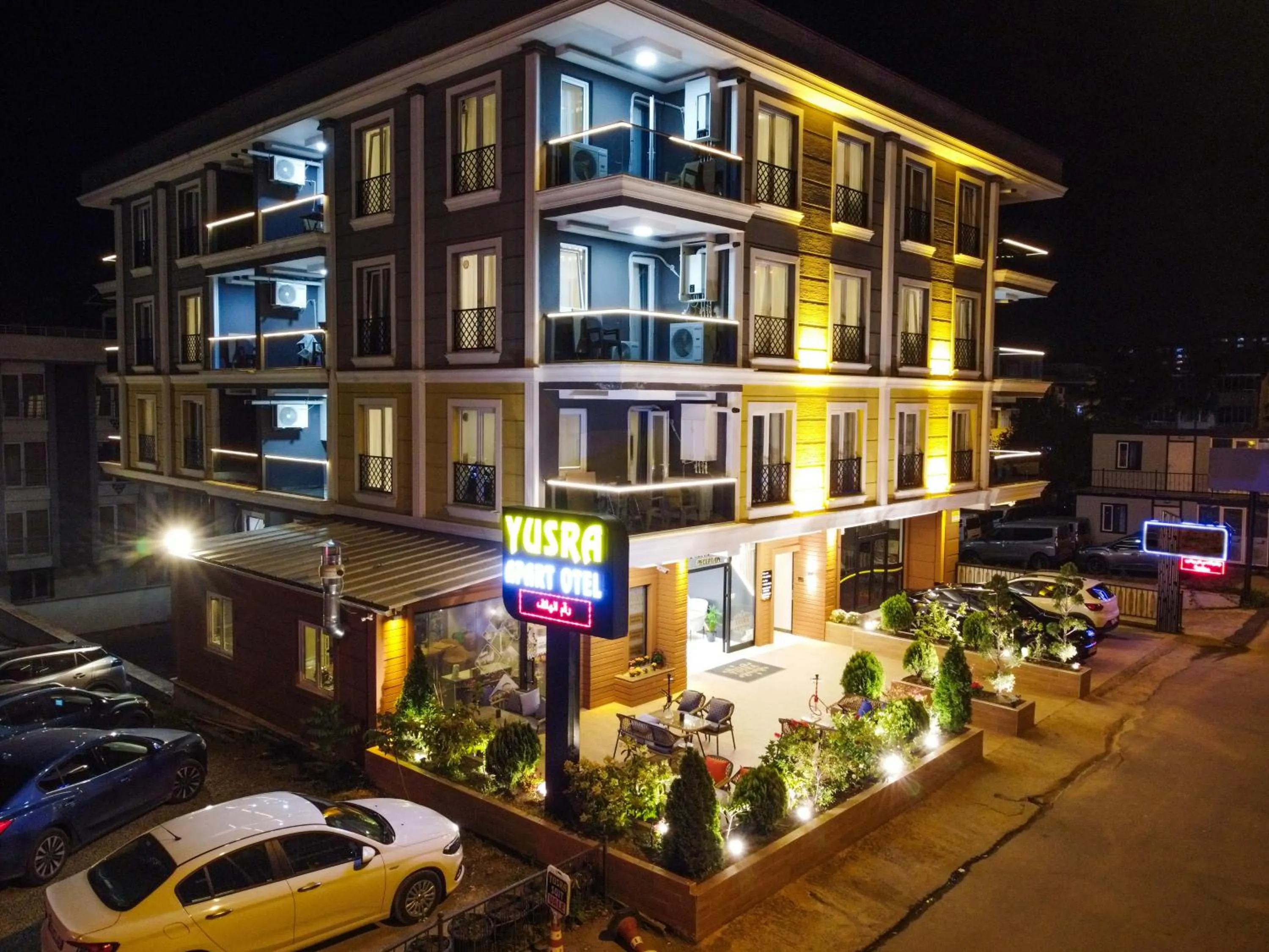 Property building in Yusra Apart Otel