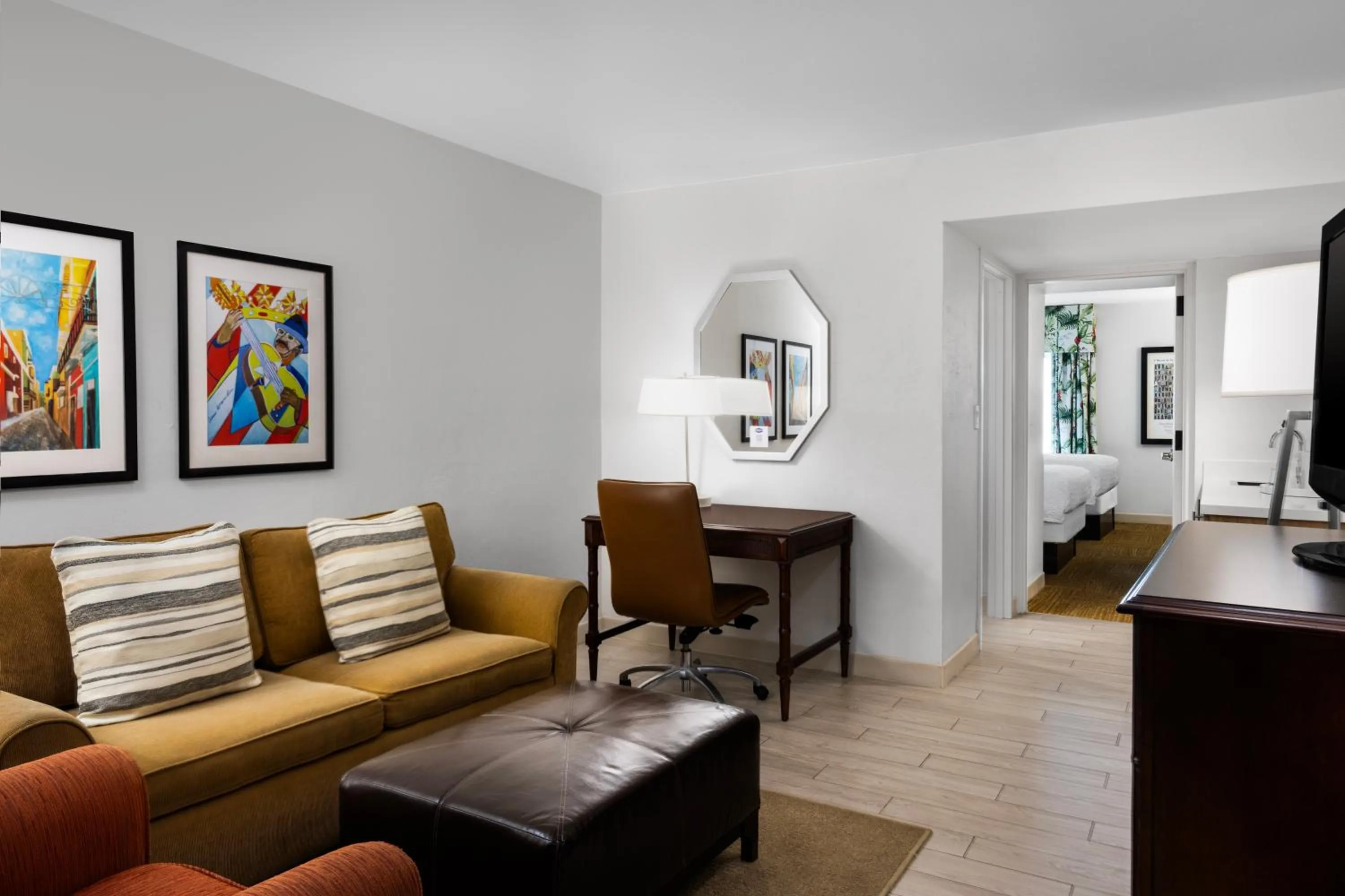 Living room in Hampton Inn & Suites San Juan