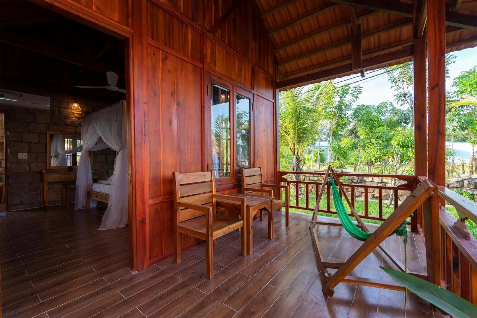 Balcony/Terrace in Island Lodge