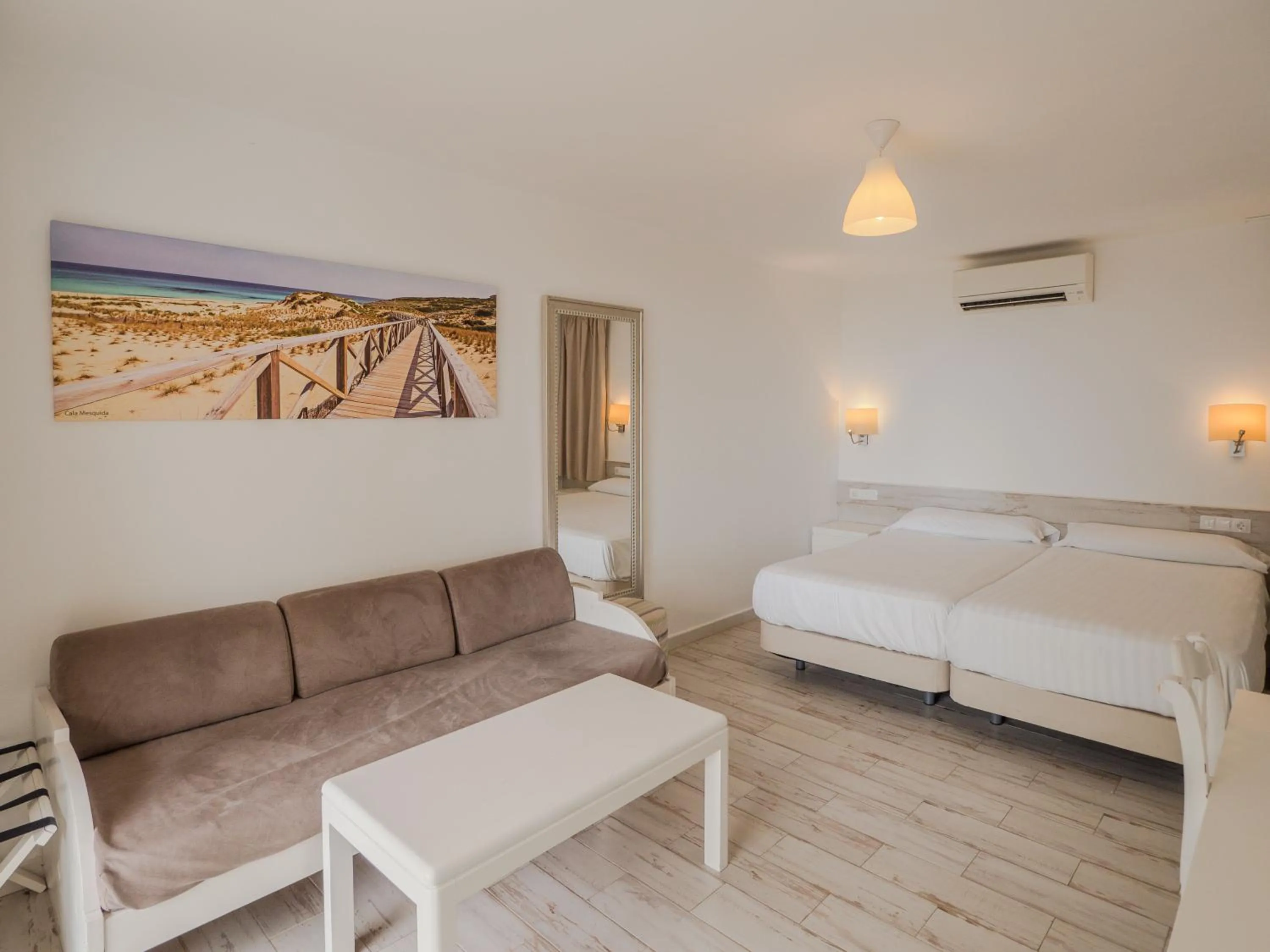 Property building, Bed in Sun Club El Dorado - All Inclusive