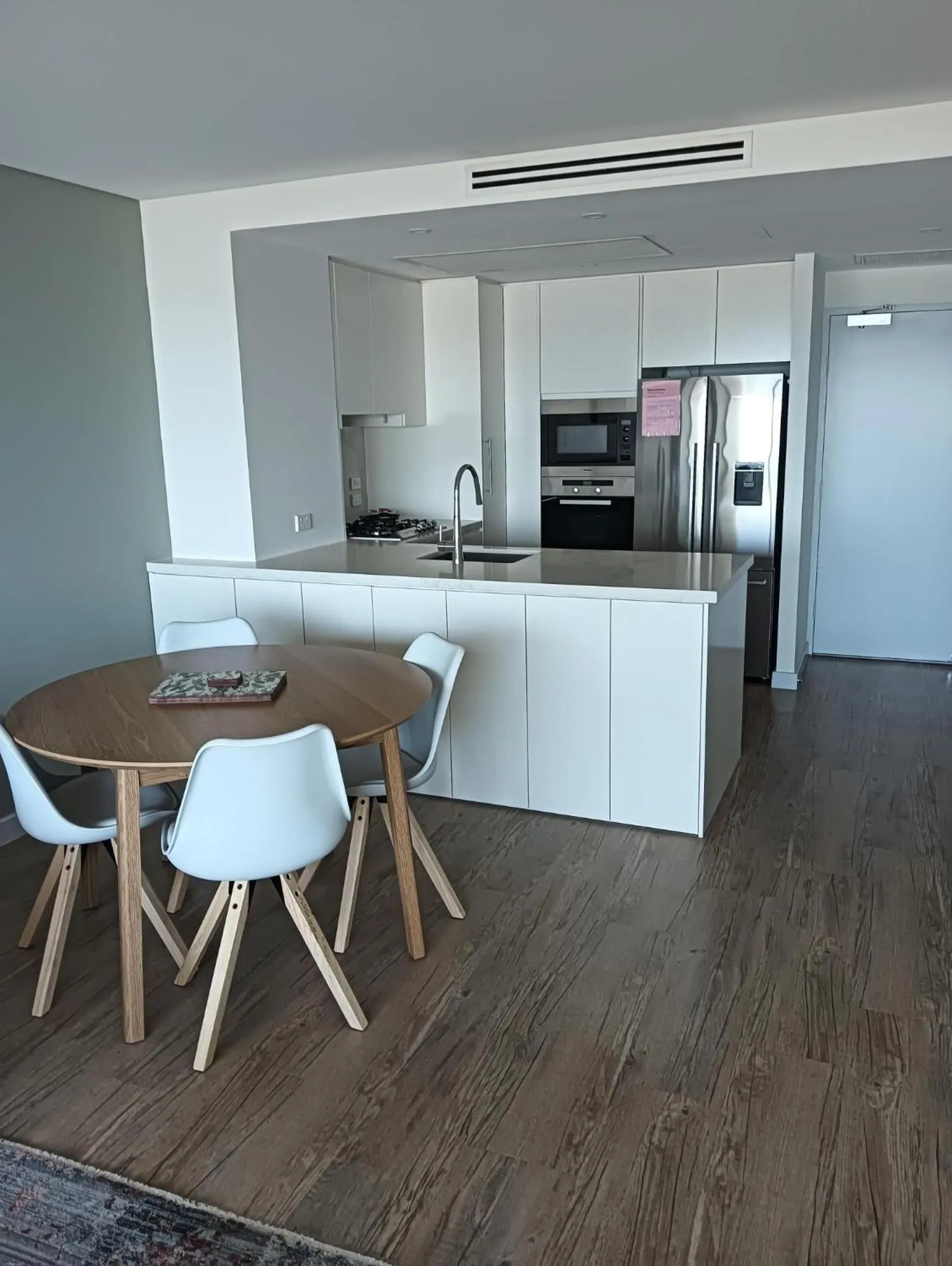 Dining area in Kirra Surf Apartments